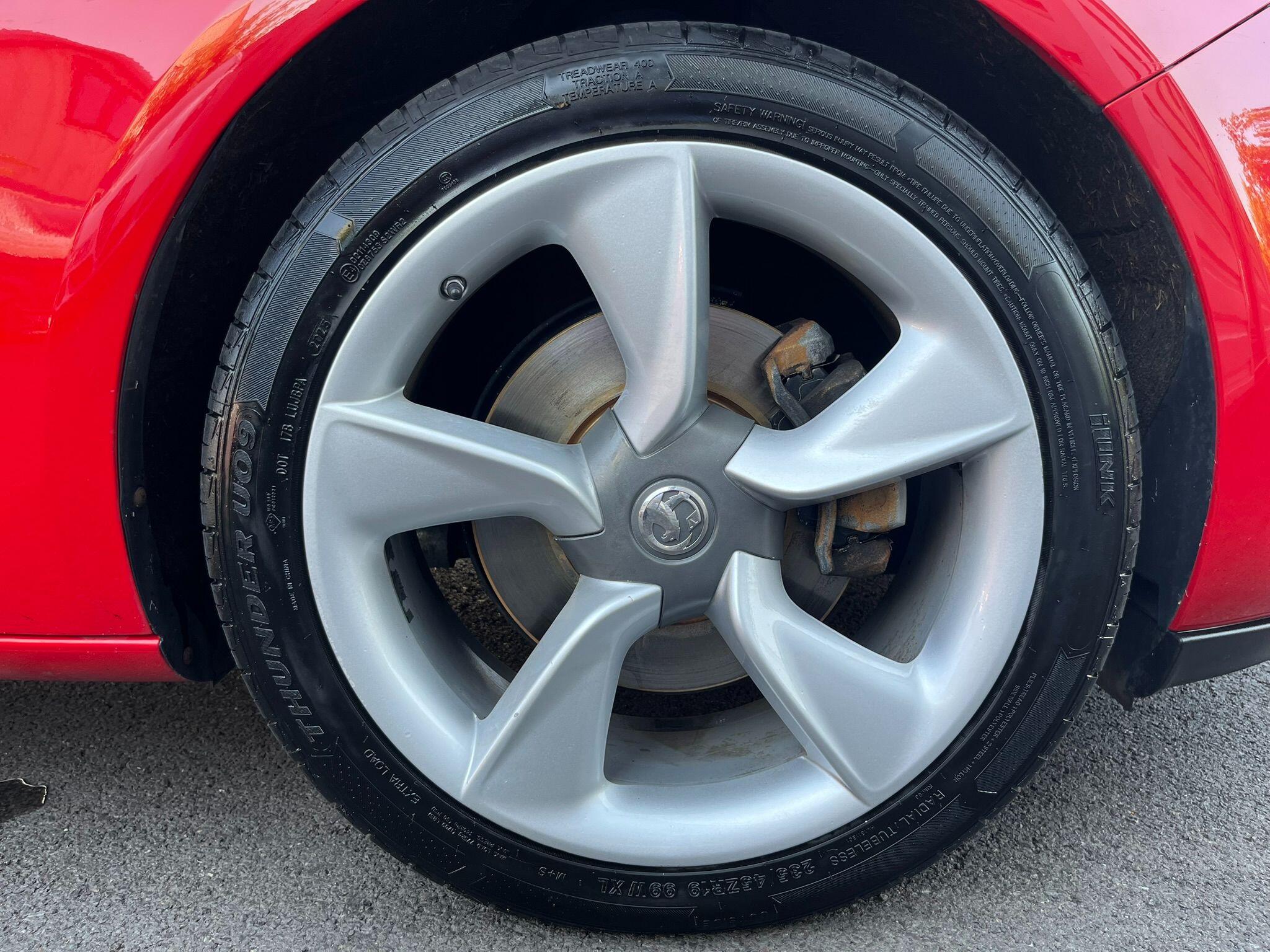 Vauxhall Astra GTC view 34