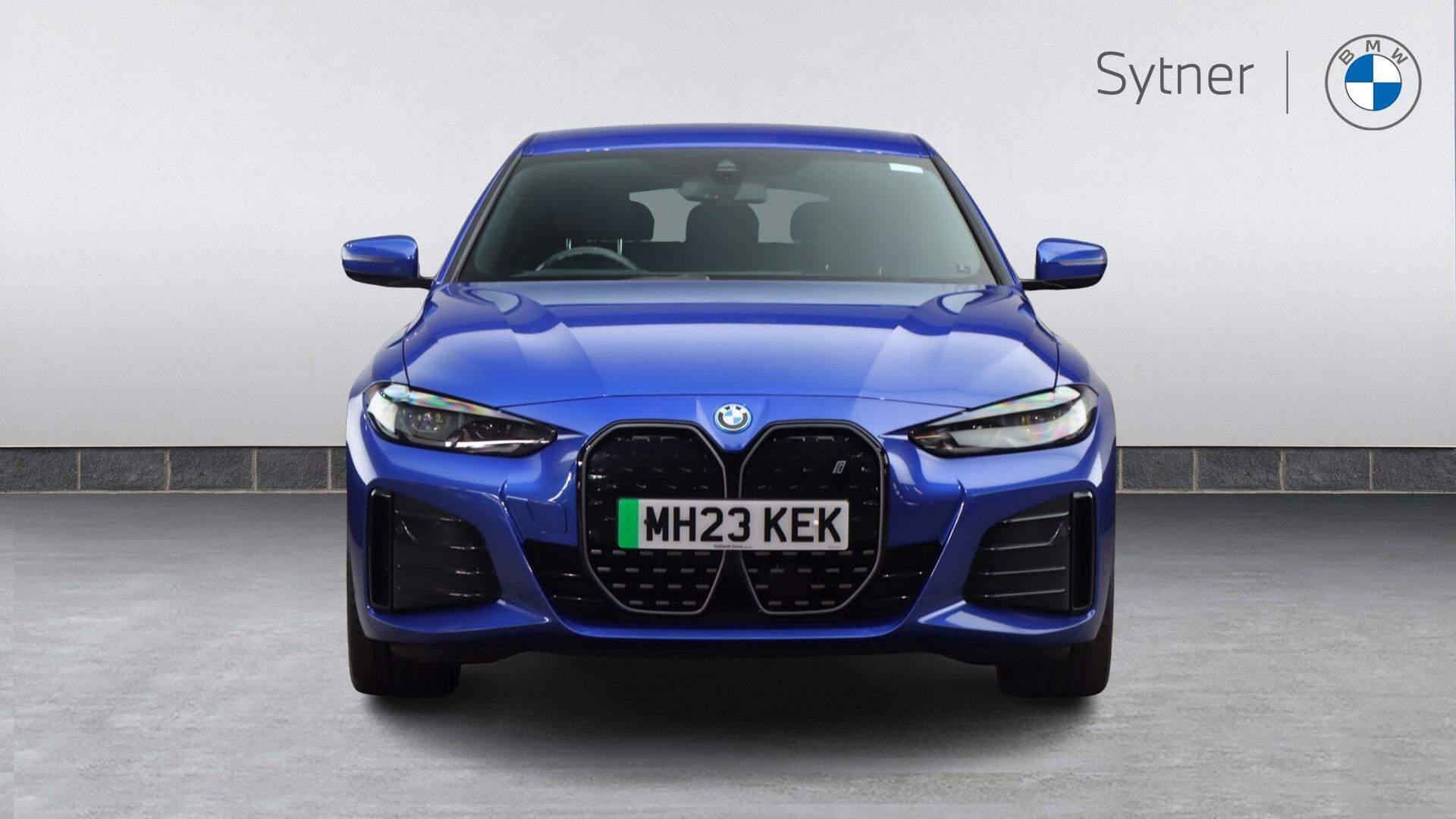 BMW i4 view 16