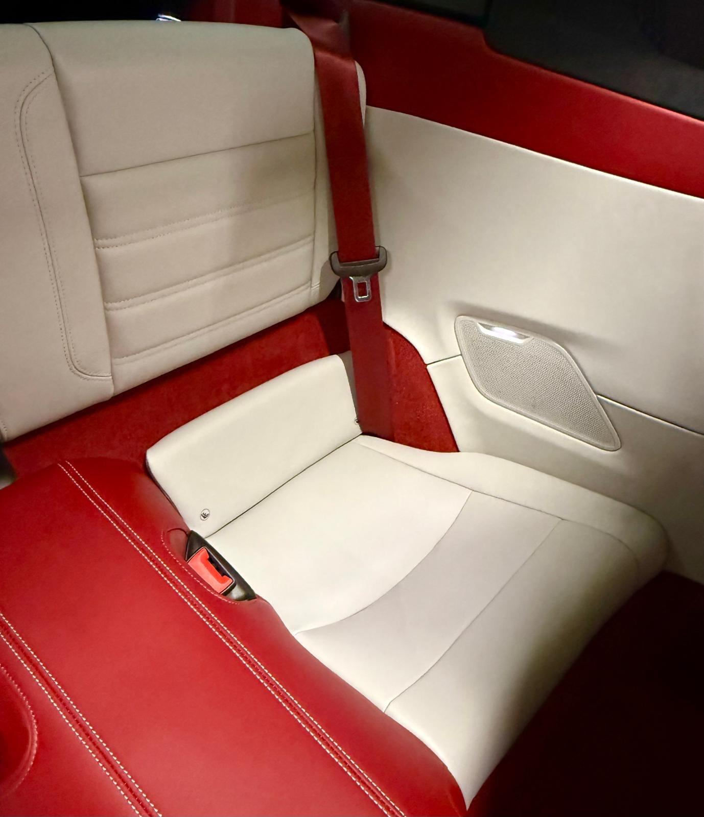 Porsche 911 view 55