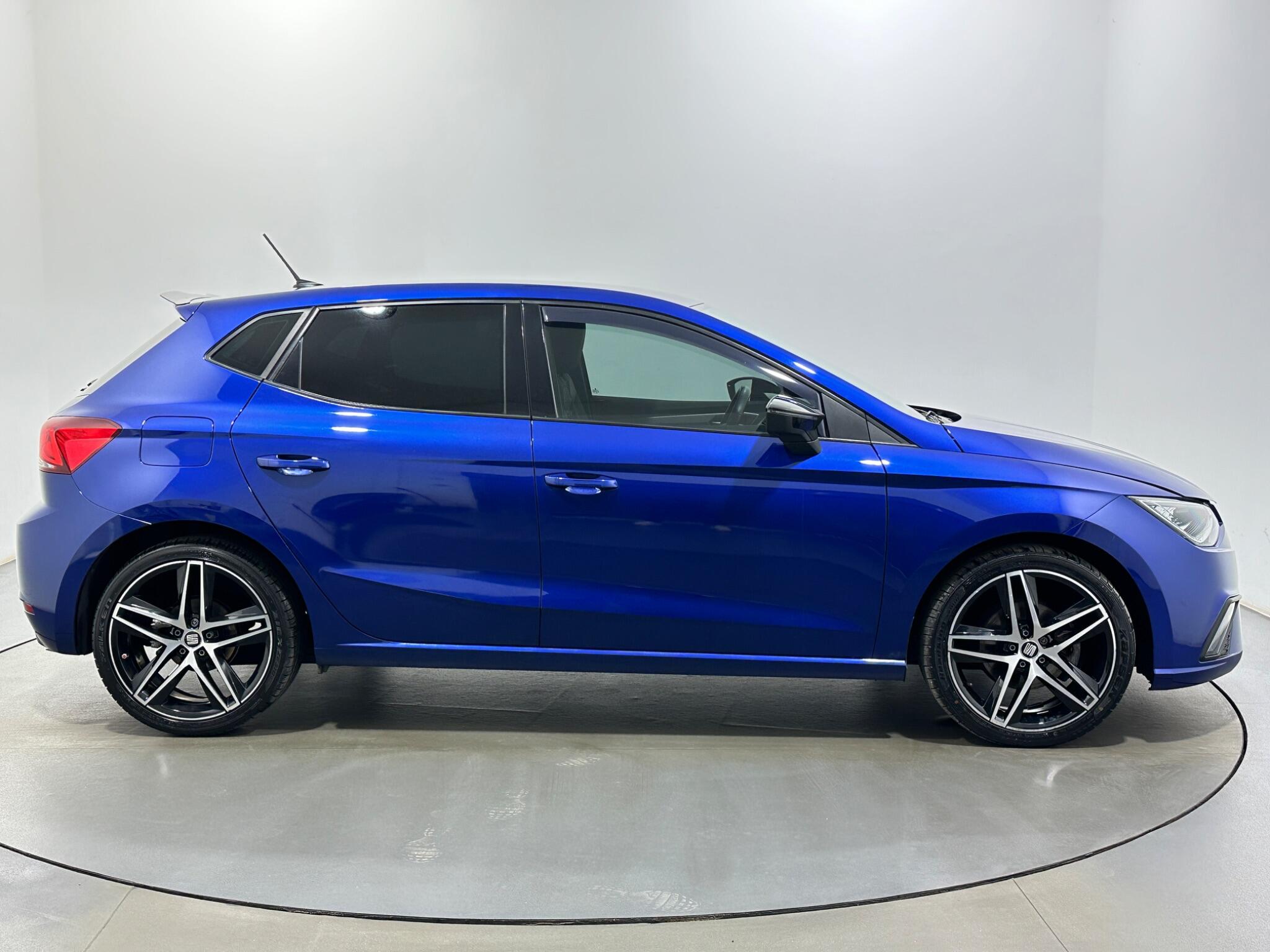 Seat Ibiza view 9