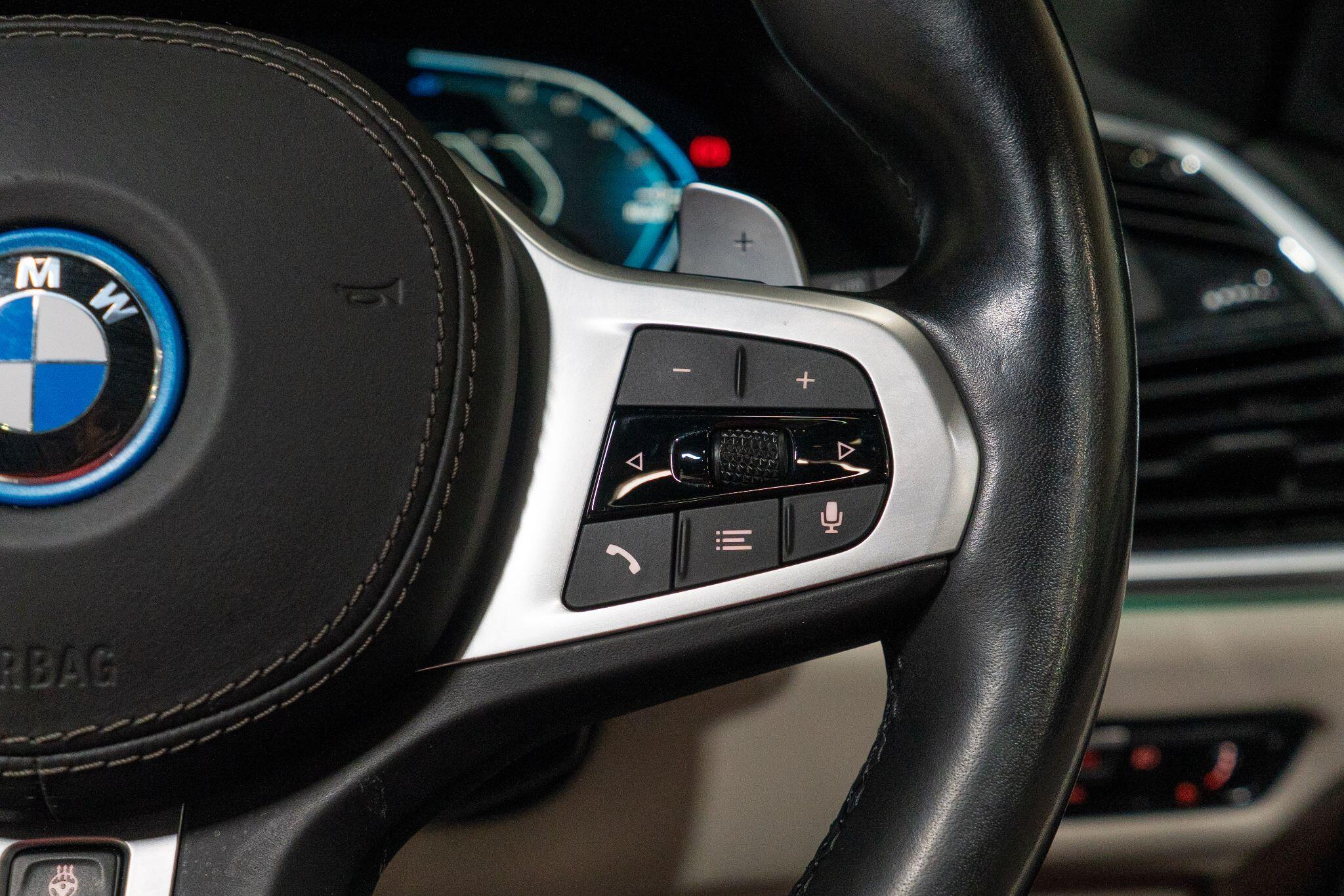 BMW X5 view 35