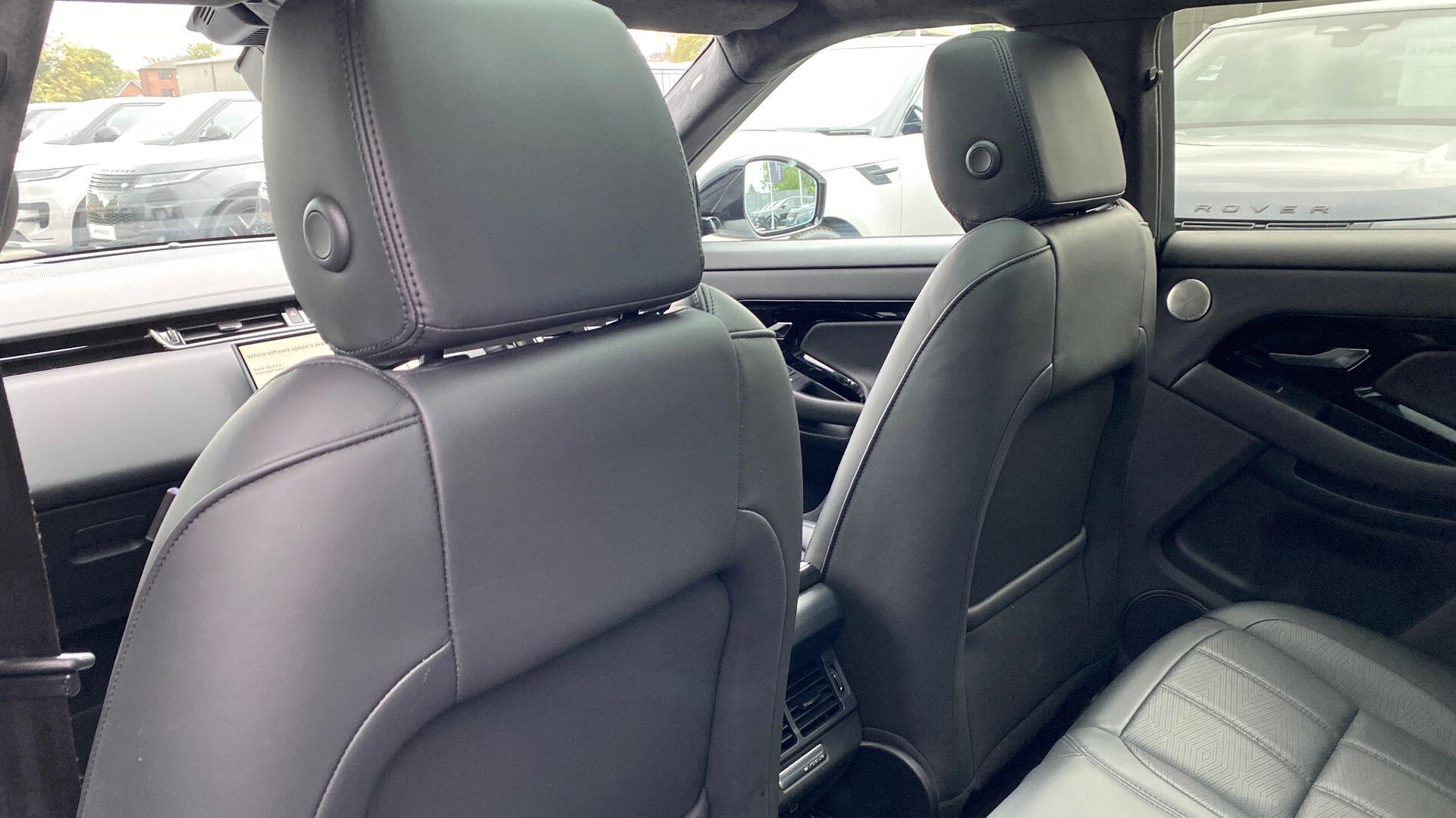Land Rover Range Rover Evoque view 50