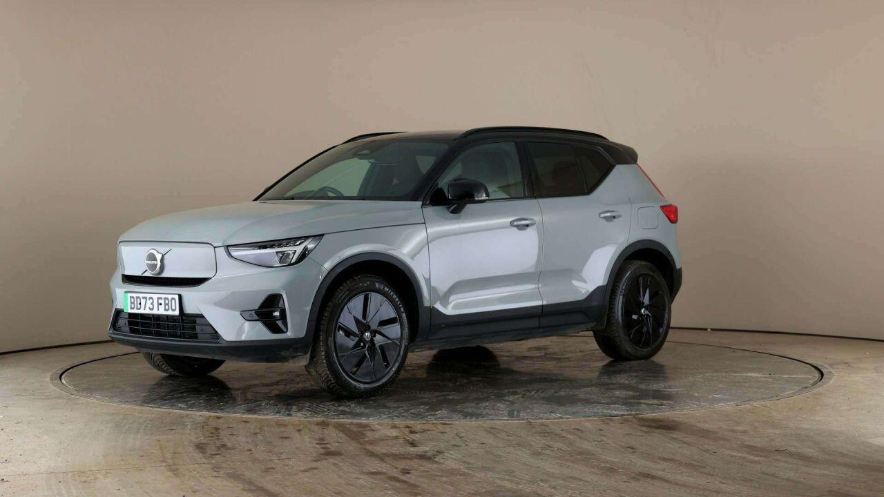 Volvo XC40 view 7