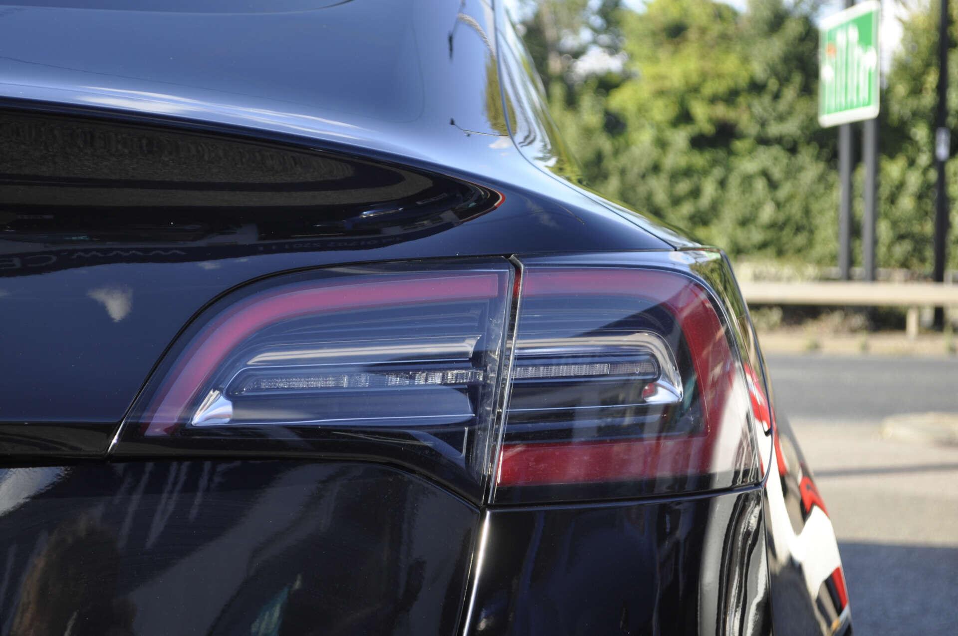 Tesla Model 3 view 24
