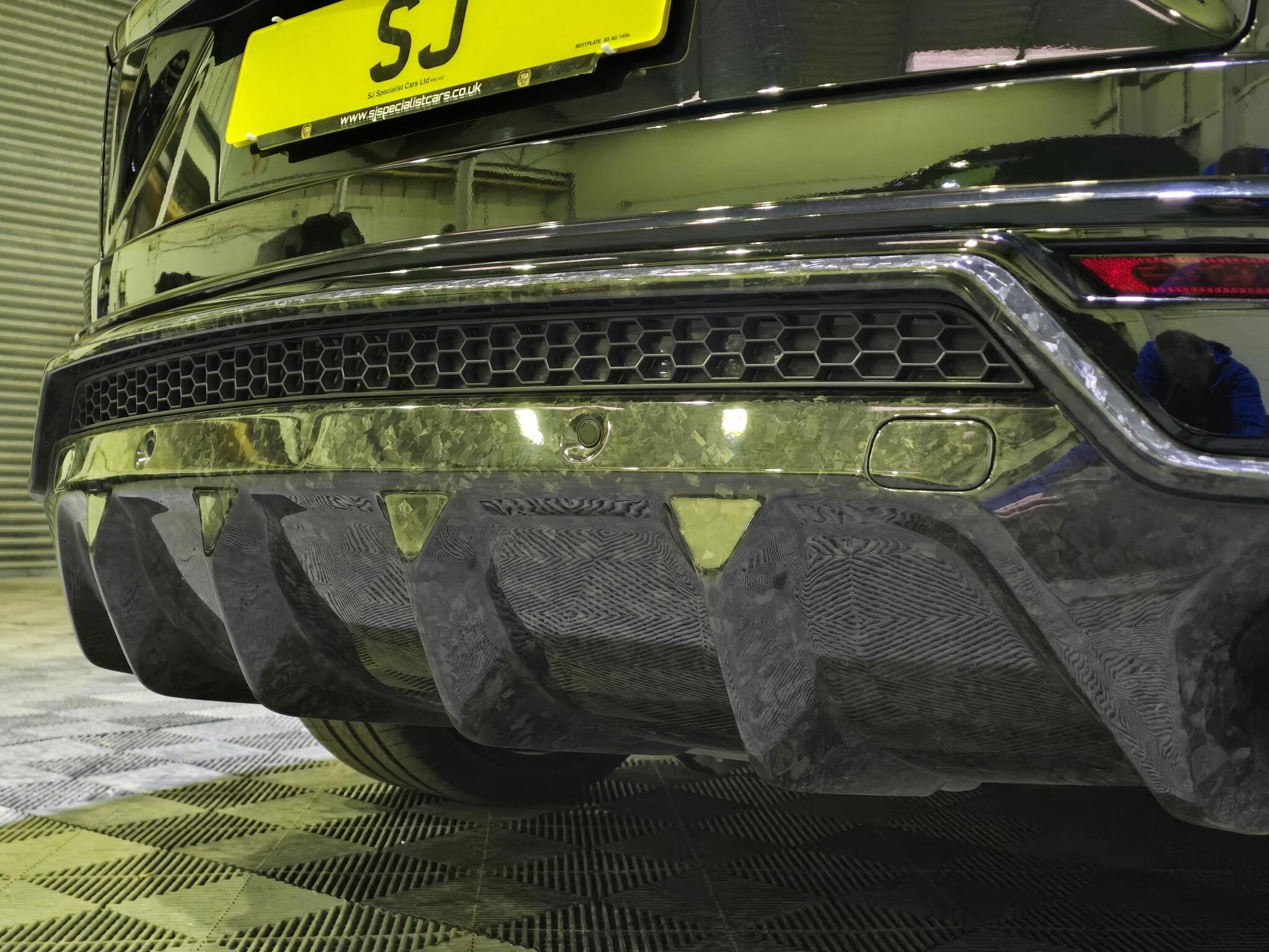 Lamborghini Urus view 12