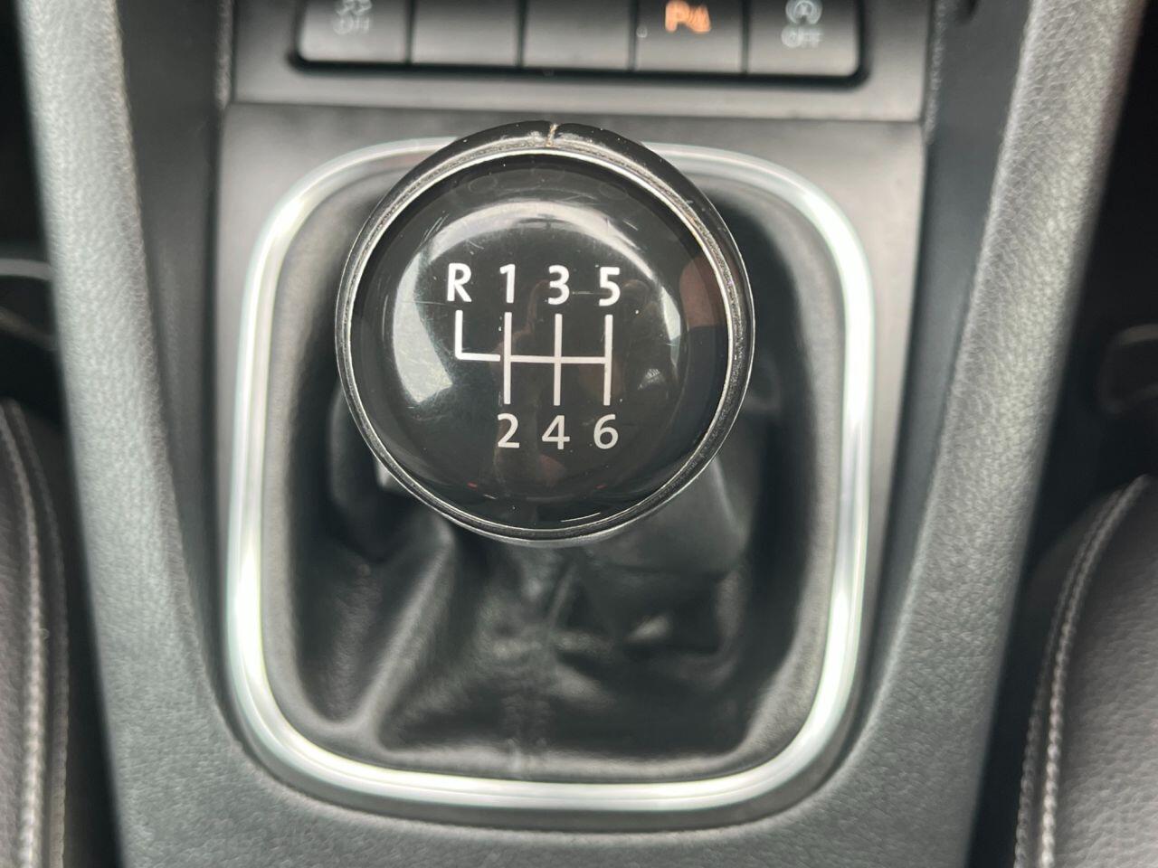 Volkswagen Scirocco view 22