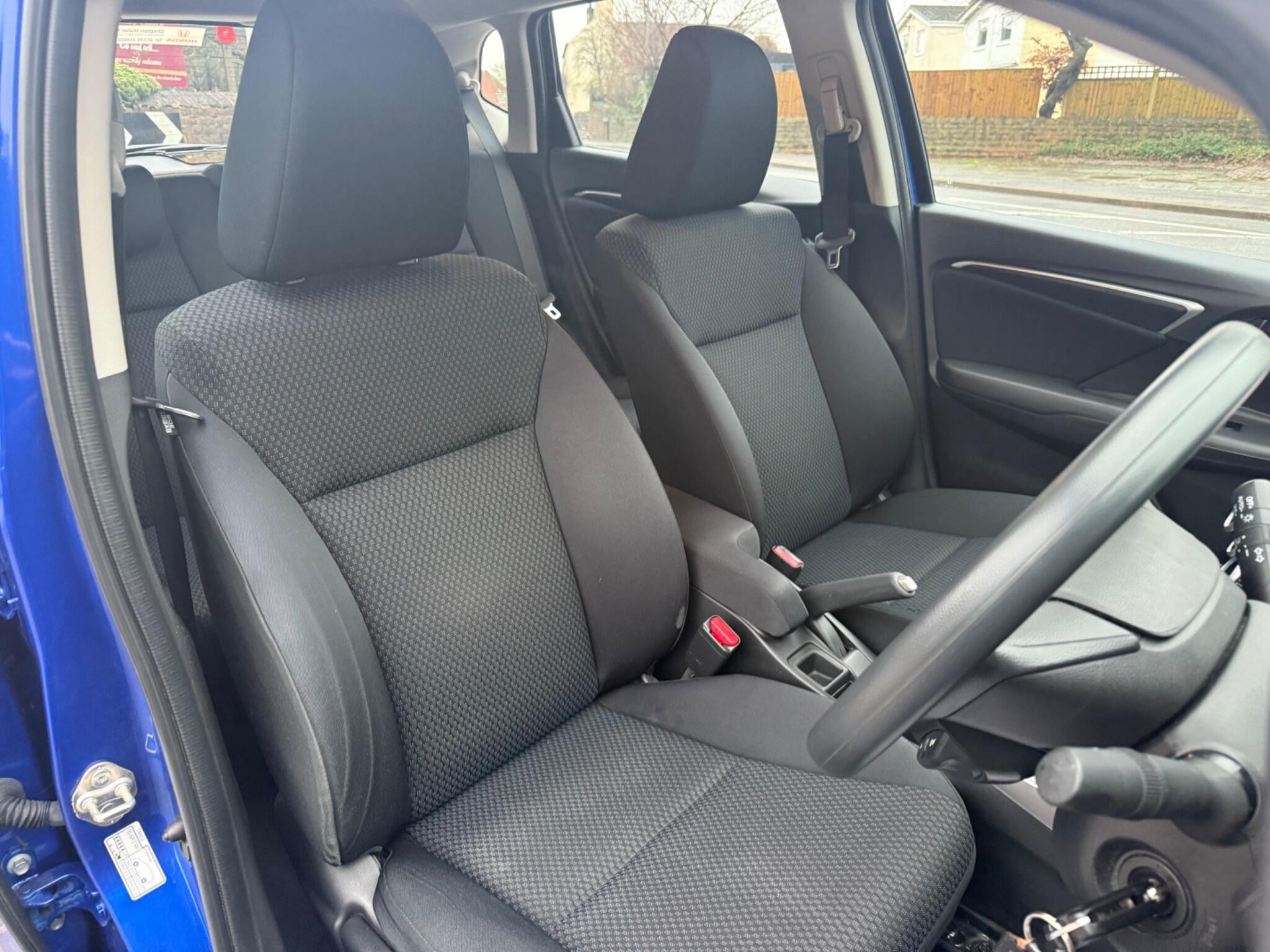 2019 Honda Jazz 1.3 i-VTEC SE Euro 6 (s/s) 5dr • 54,651 miles image 13