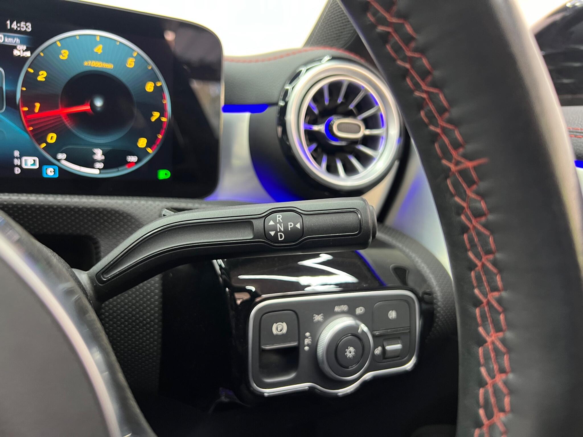 Mercedes-Benz Cla view 30