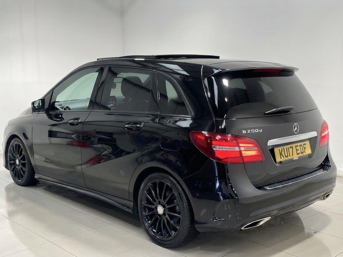 Mercedes-Benz B Class view 3