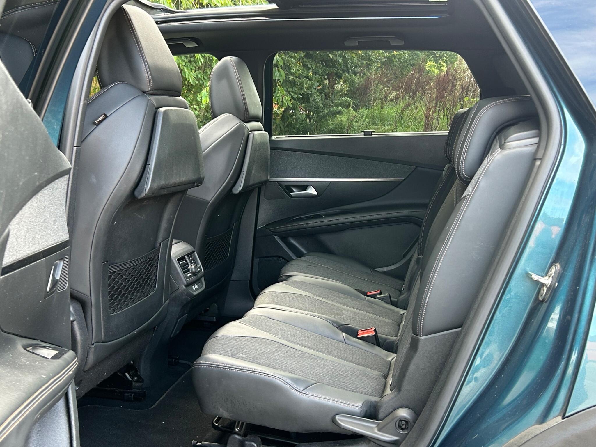 Peugeot 5008 view 23