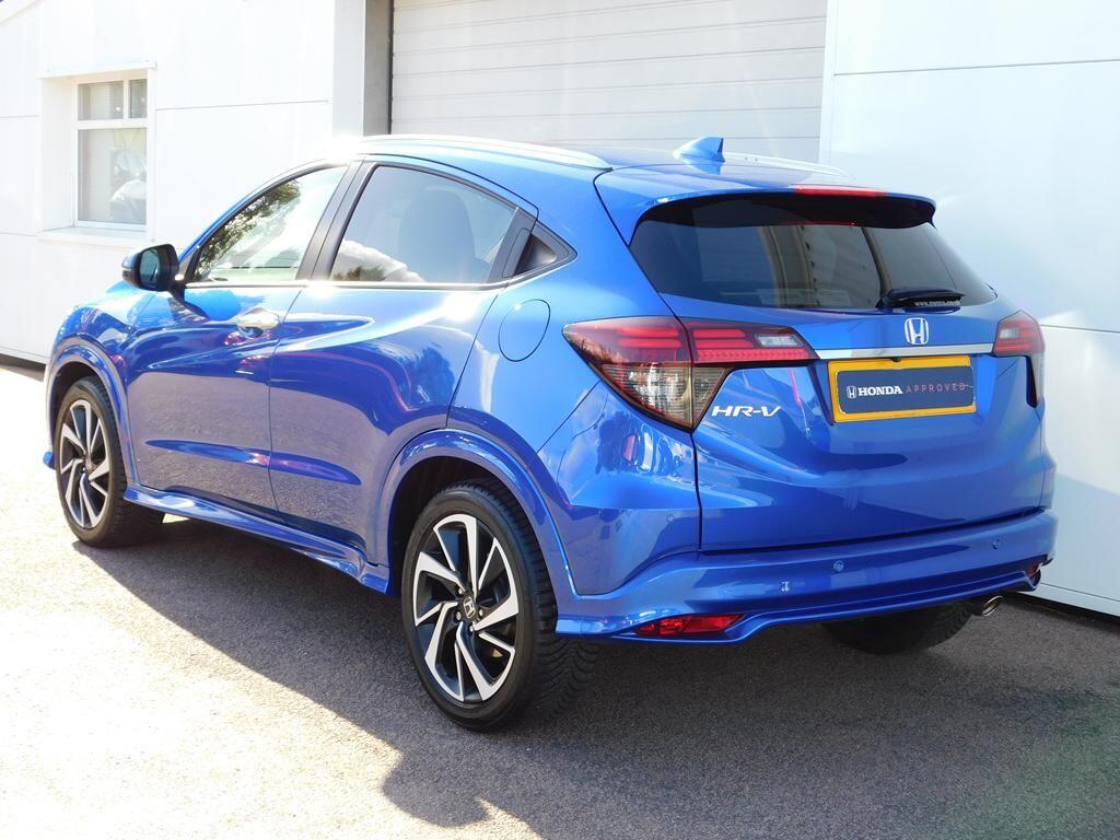 HR-V