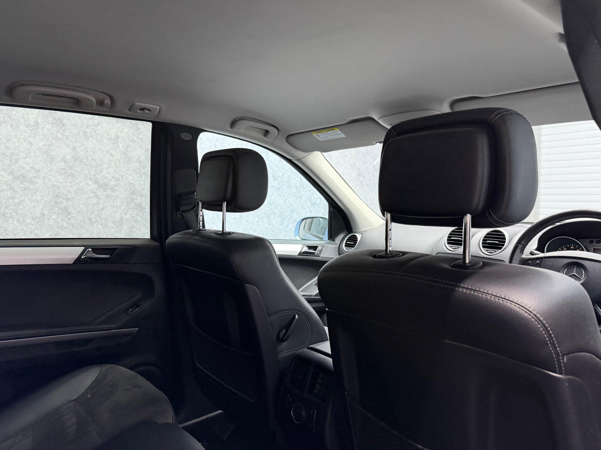 Mercedes-Benz M-Class view 12