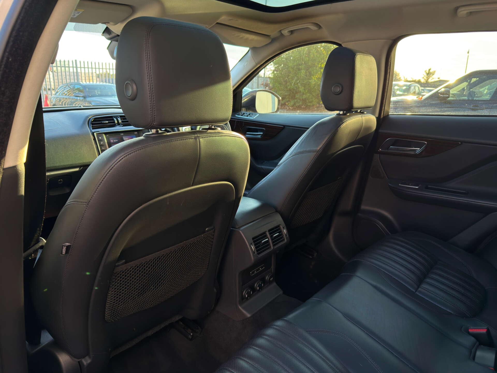 Jaguar F-Pace view 37