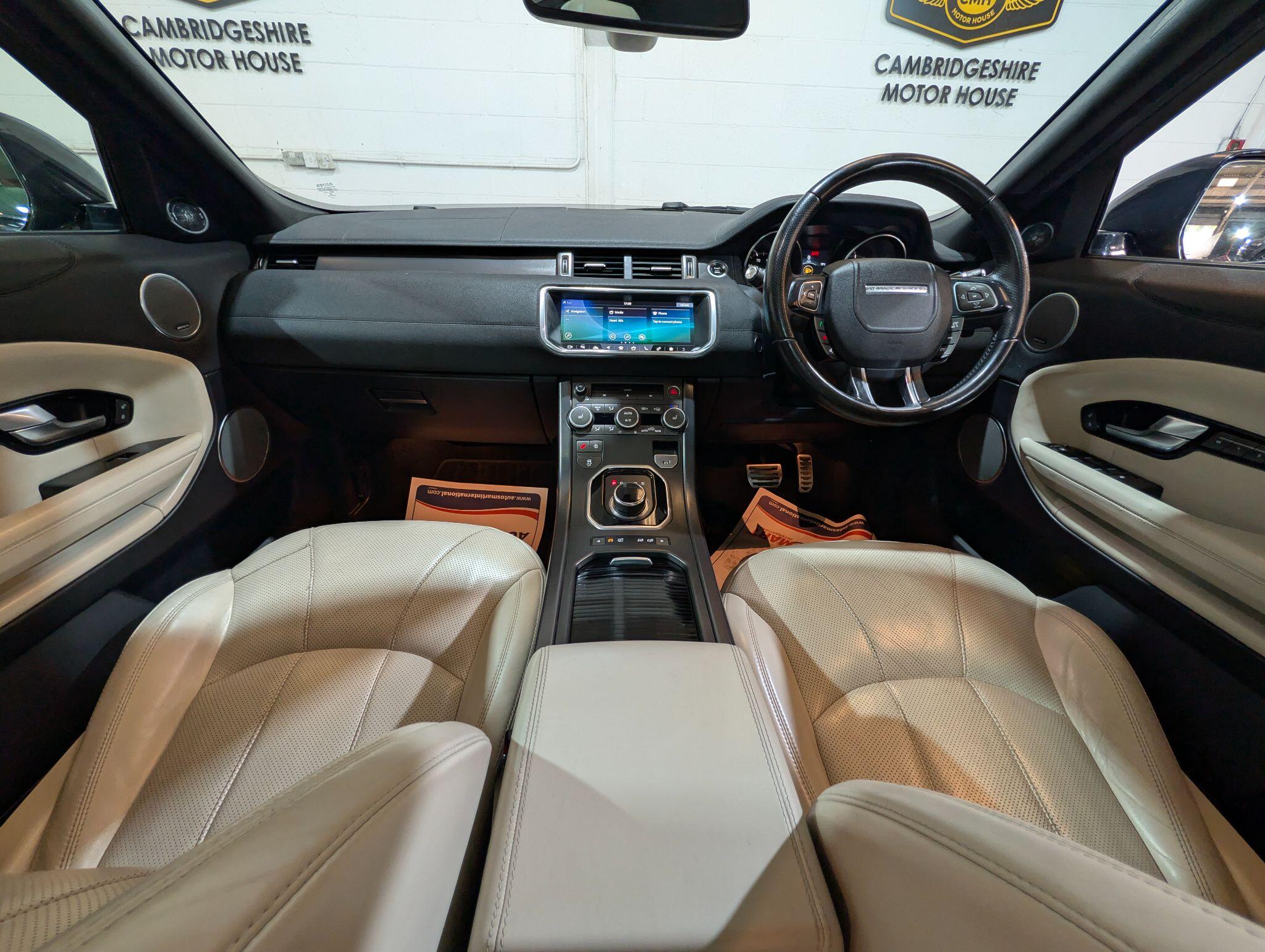 Land Rover Range Rover Evoque view 22