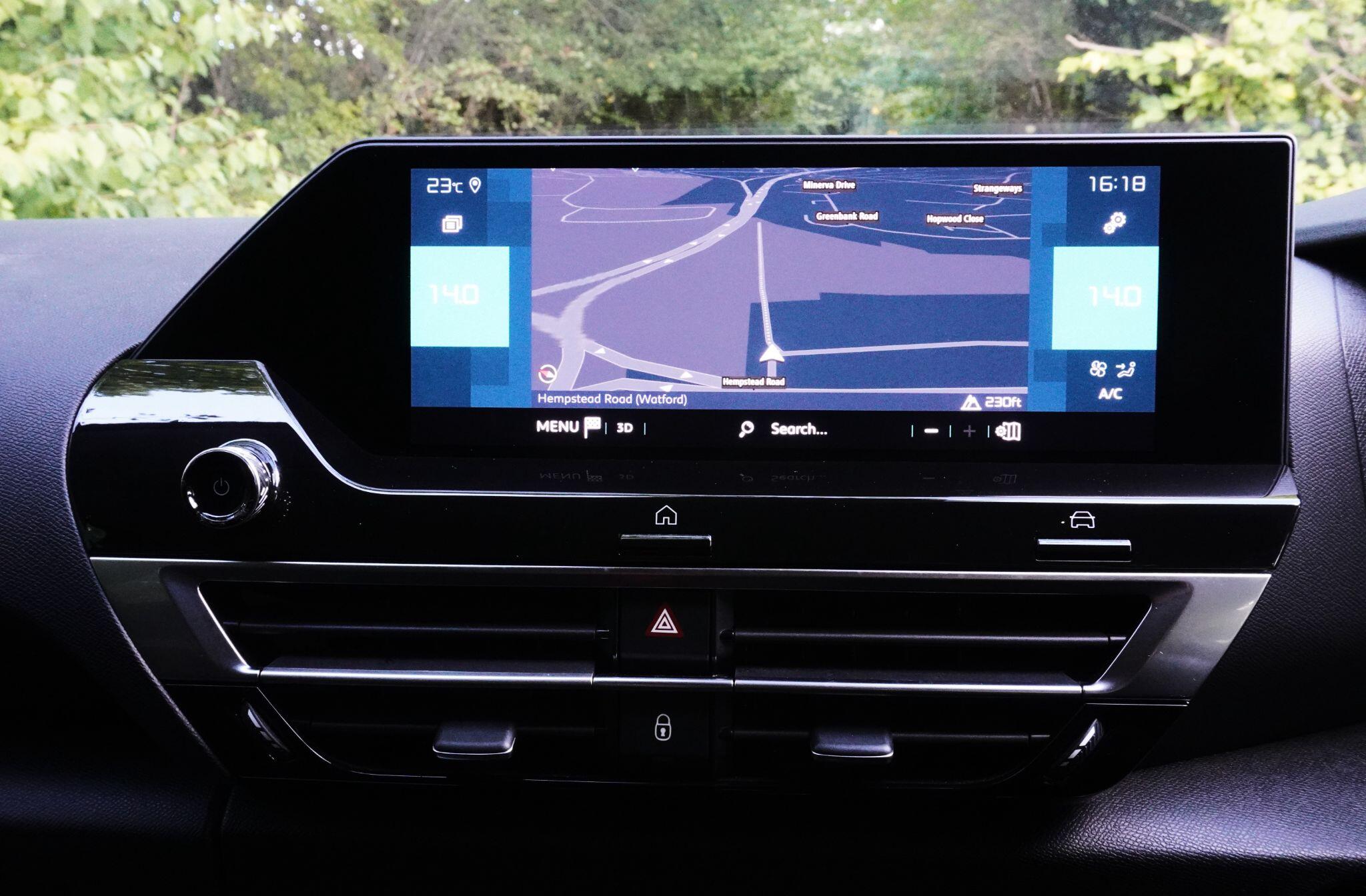 Citroen e-C4 view 28