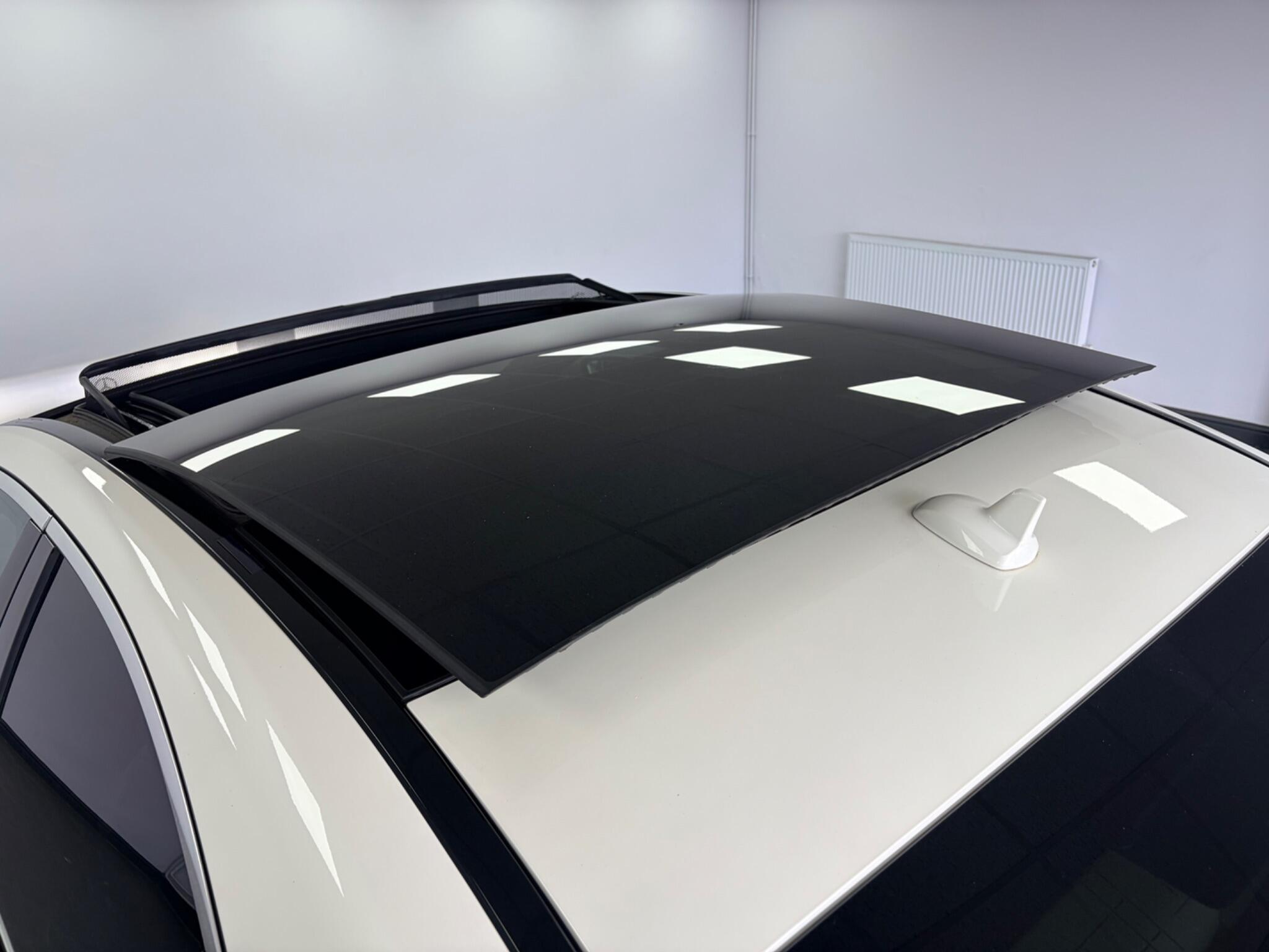 Mercedes-Benz S-Class view 29