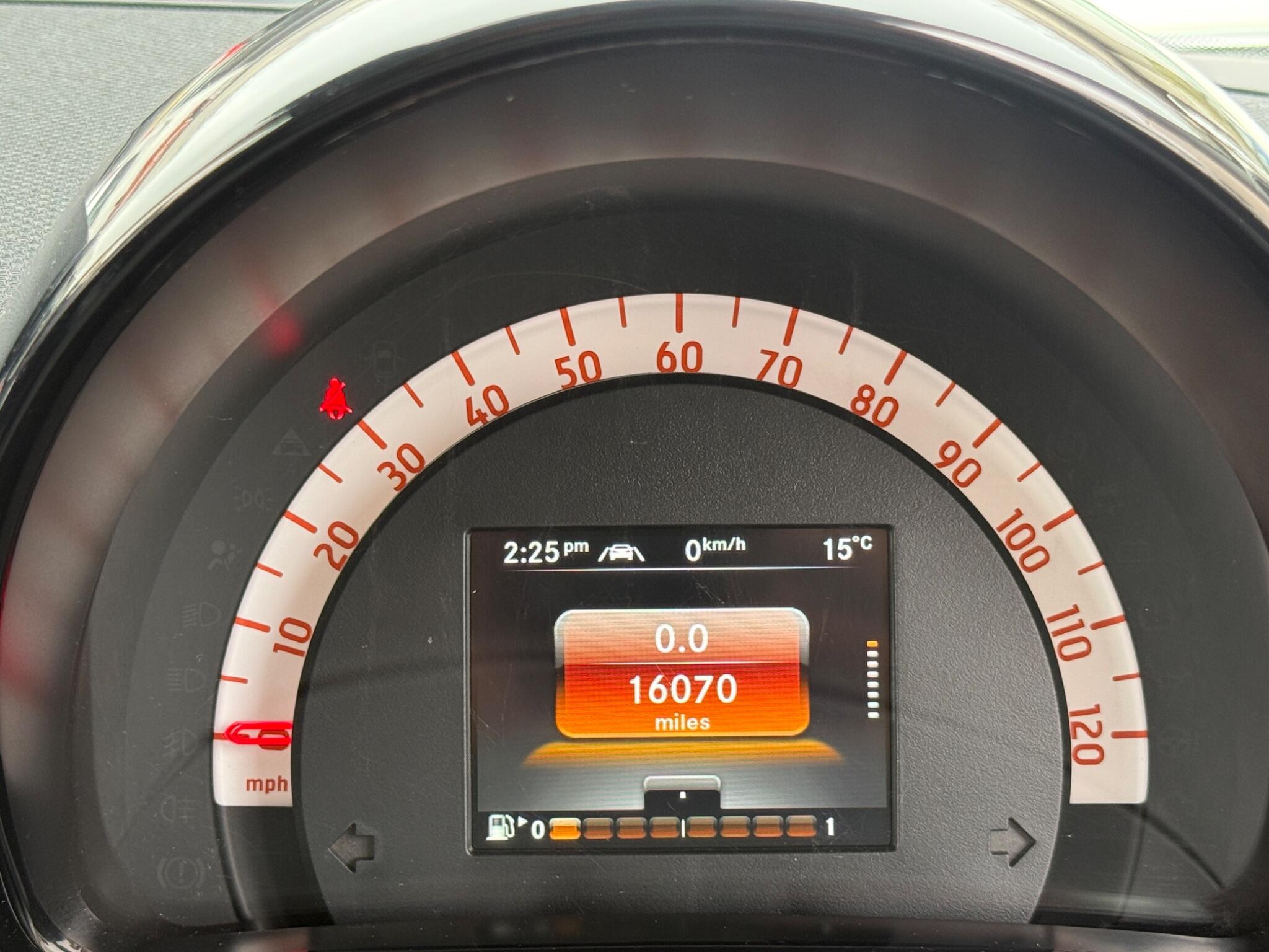 Smart fortwo - Image 49