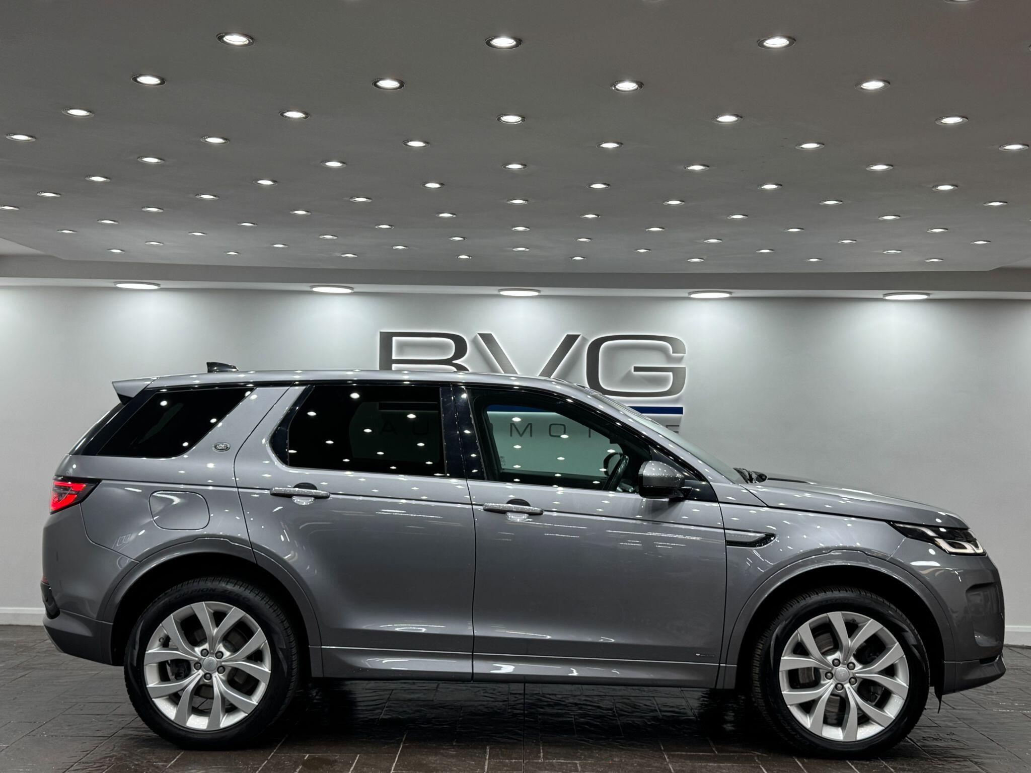 Land Rover Discovery Sport view 14