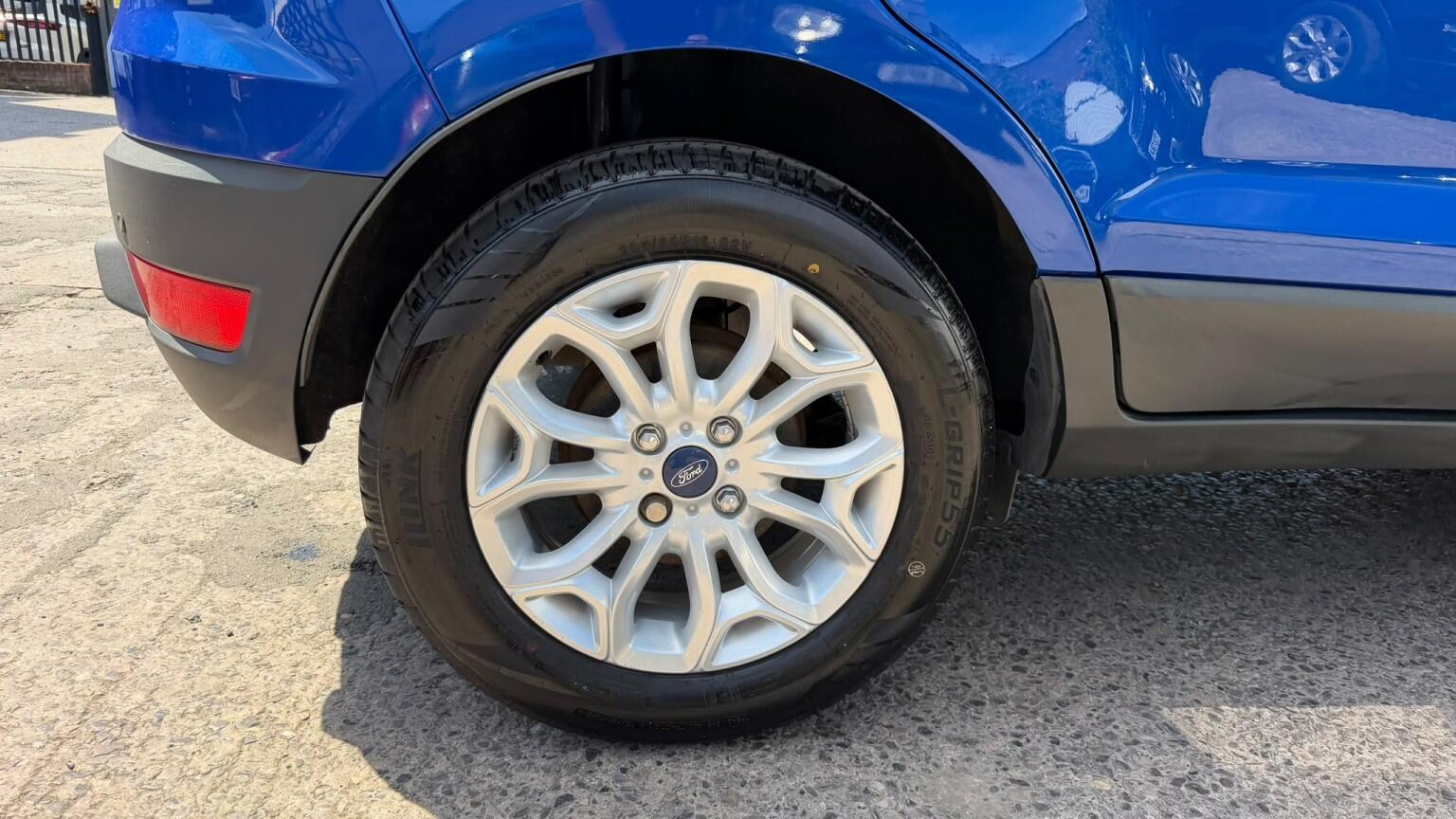 Ford Ecosport view 47