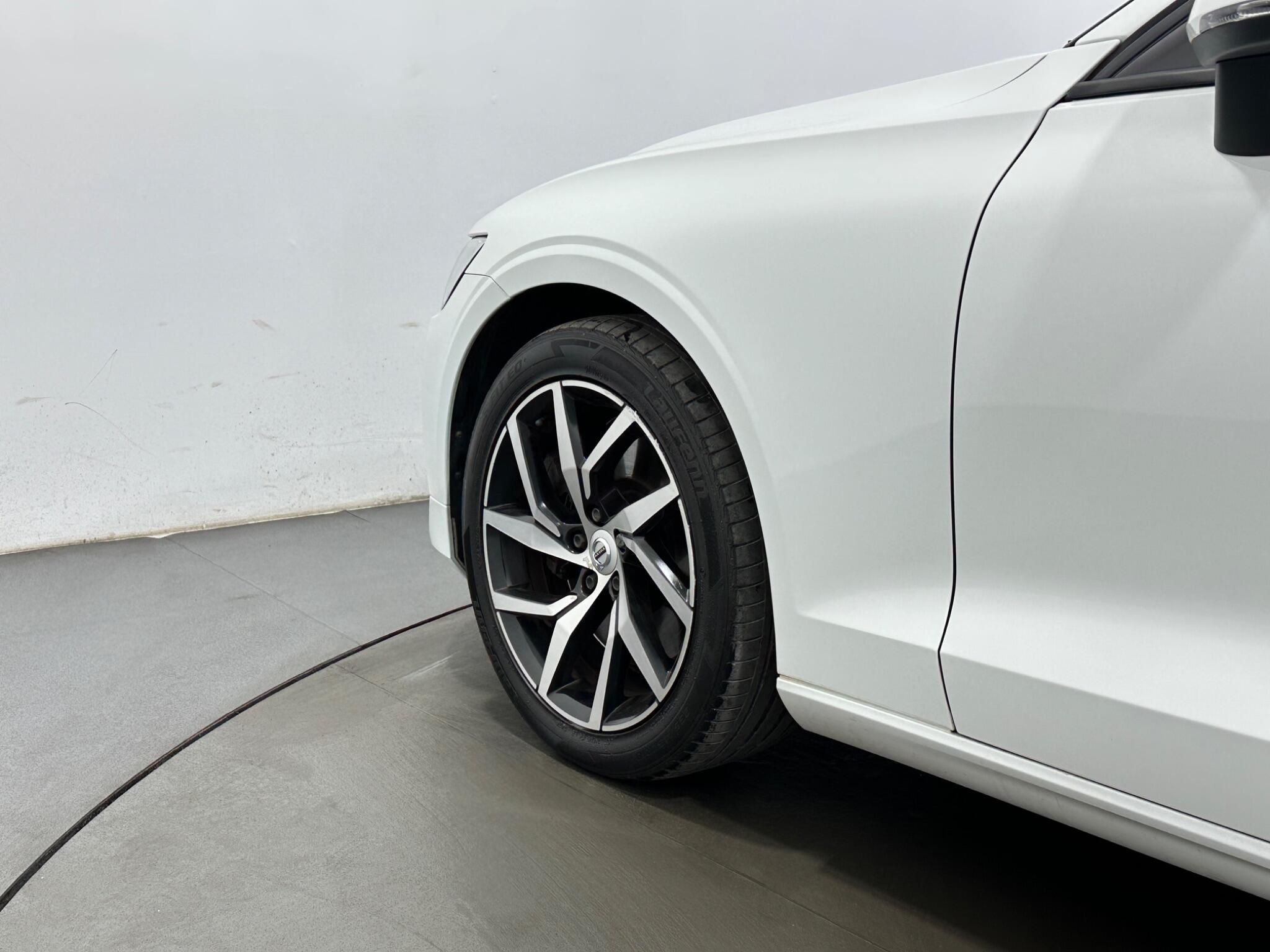 Volvo V60 view 49