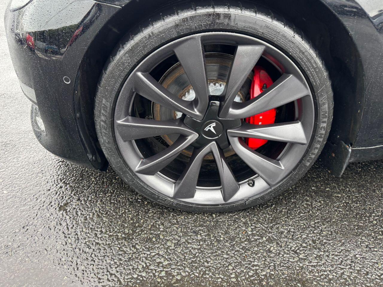 Tesla Model 3 view 9