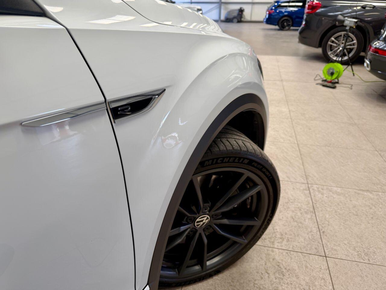Volkswagen T-Roc view 27