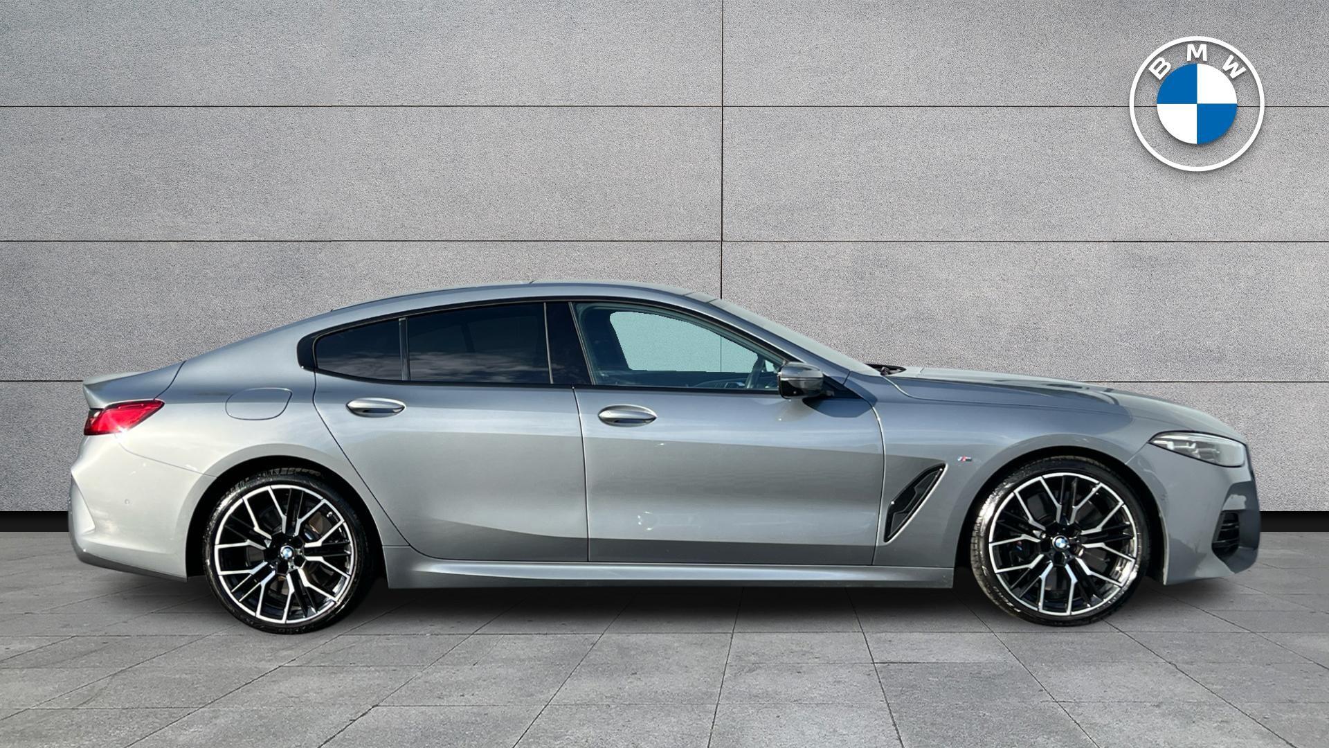 BMW 8 Series view 3