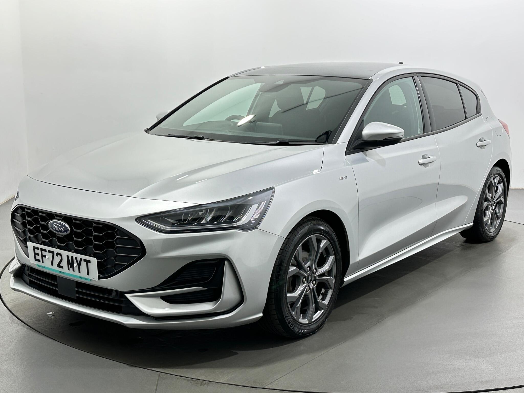 Ford Focus view 4
