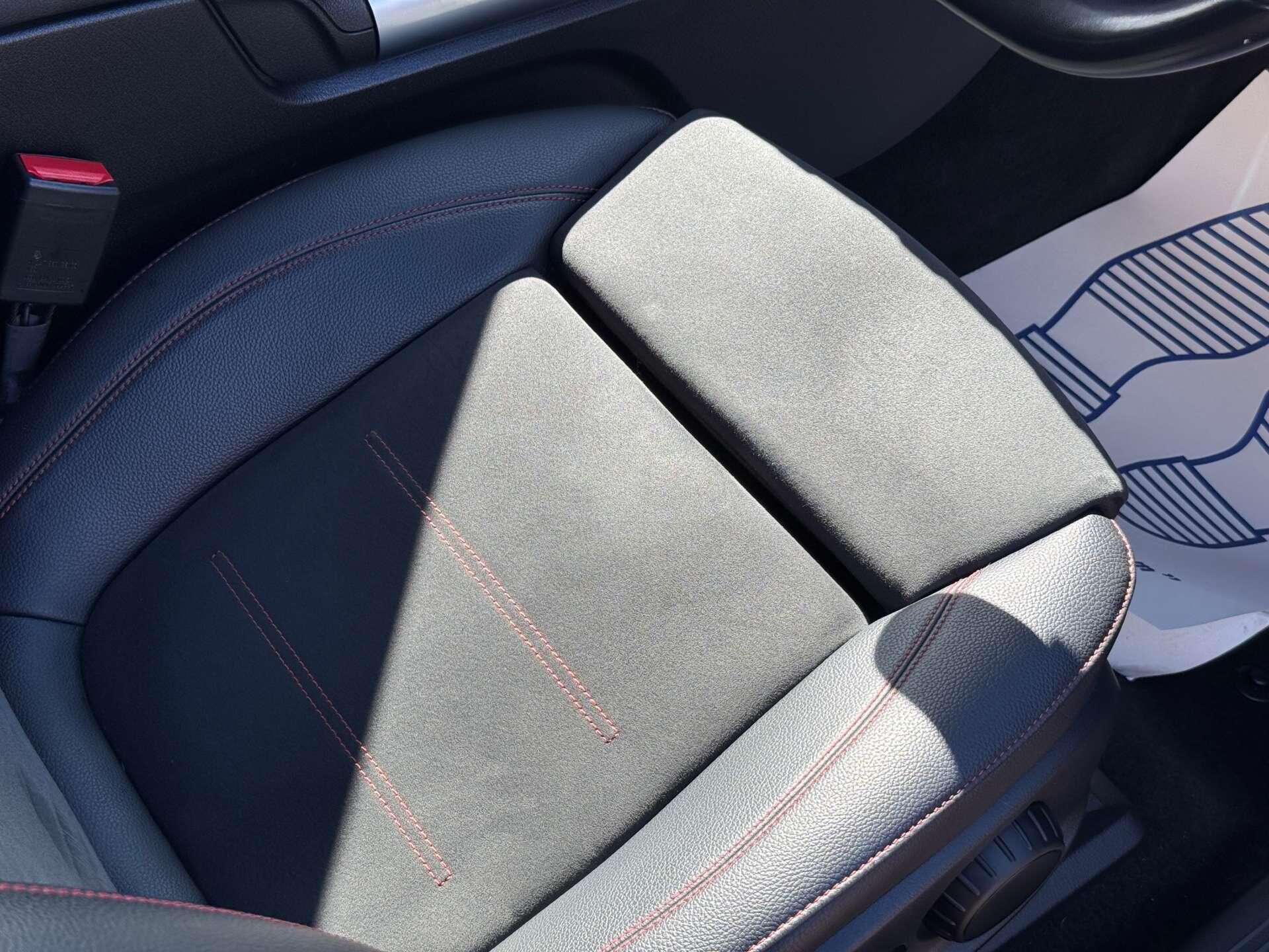 Mercedes-Benz EQA view 32