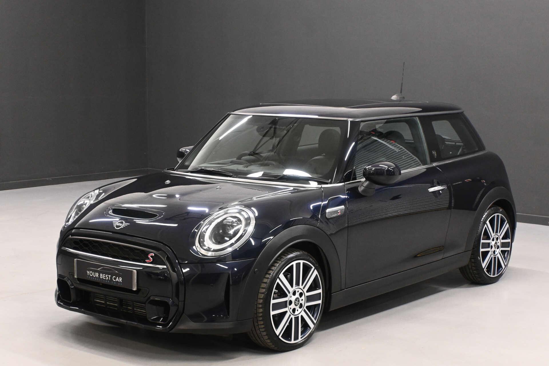Mini Hatch view 37