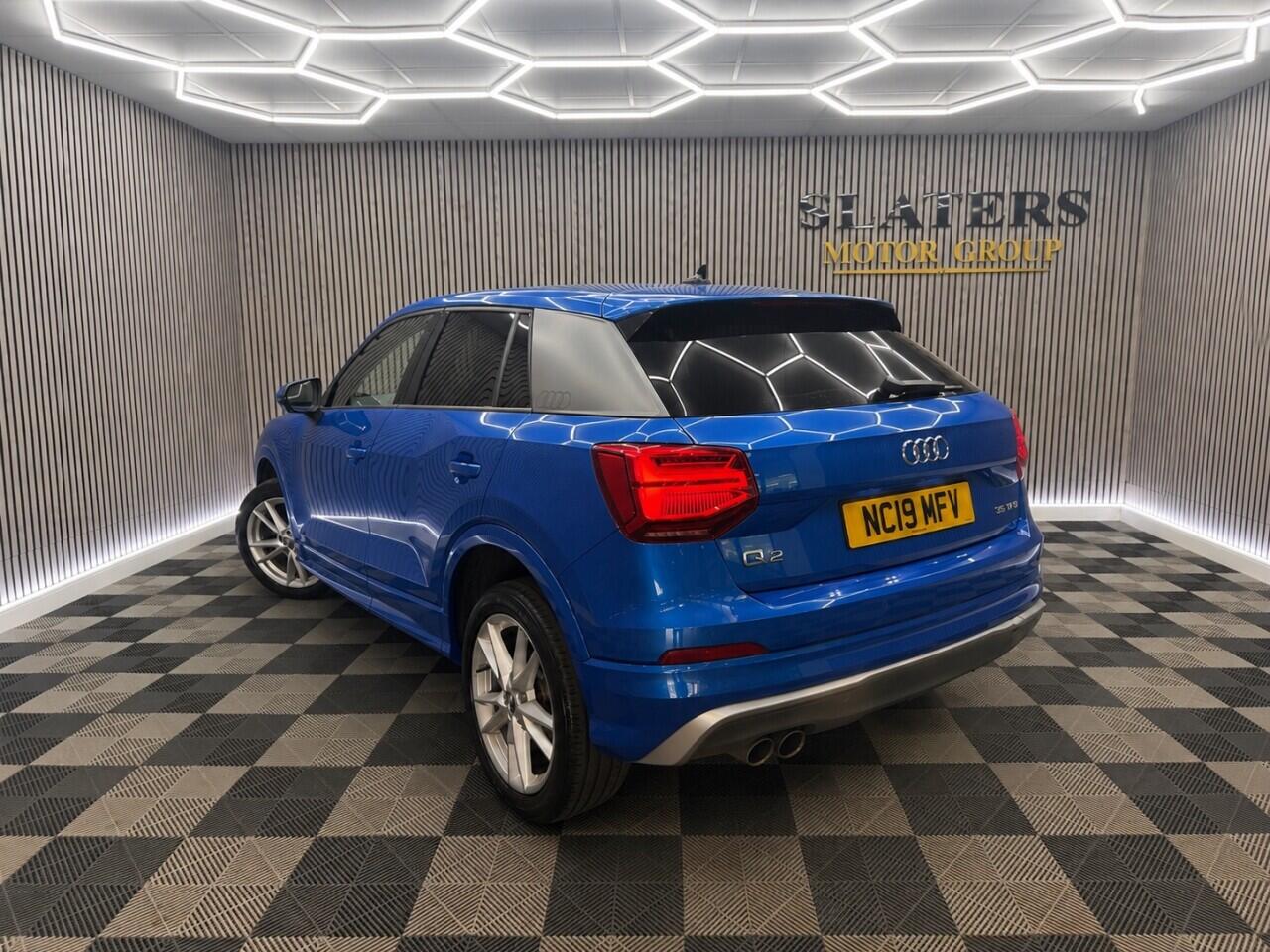 Audi Q2 view 34