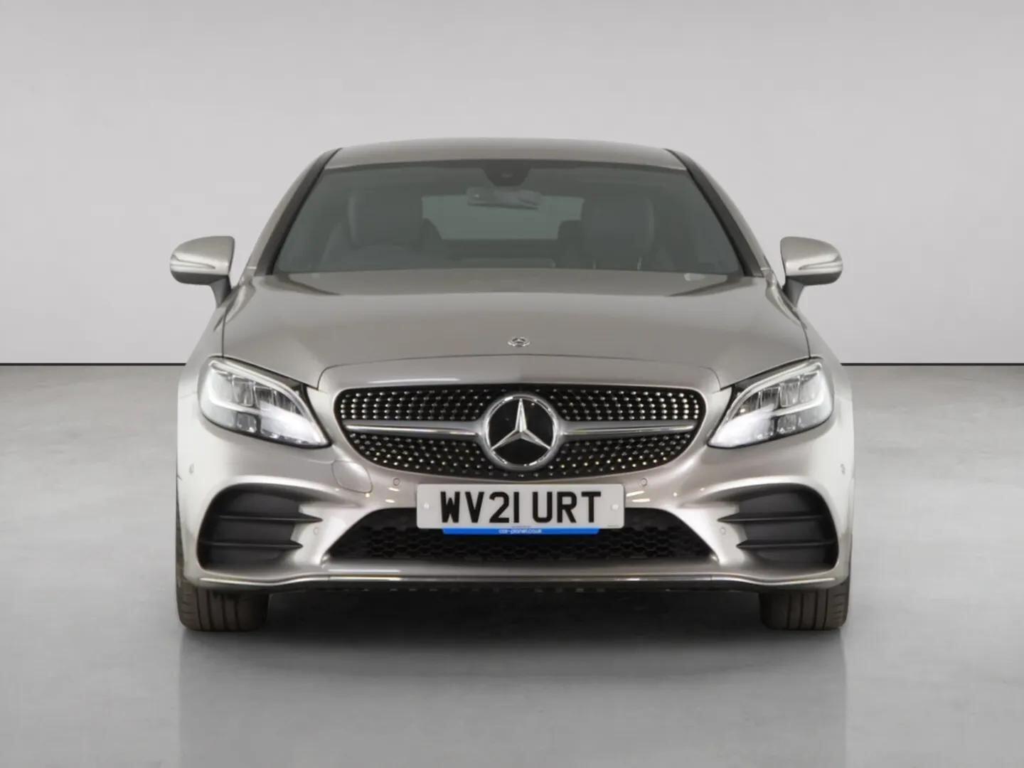 Mercedes-Benz C-Class view 5