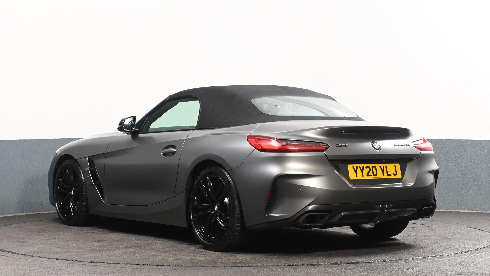 BMW Z4 view 3