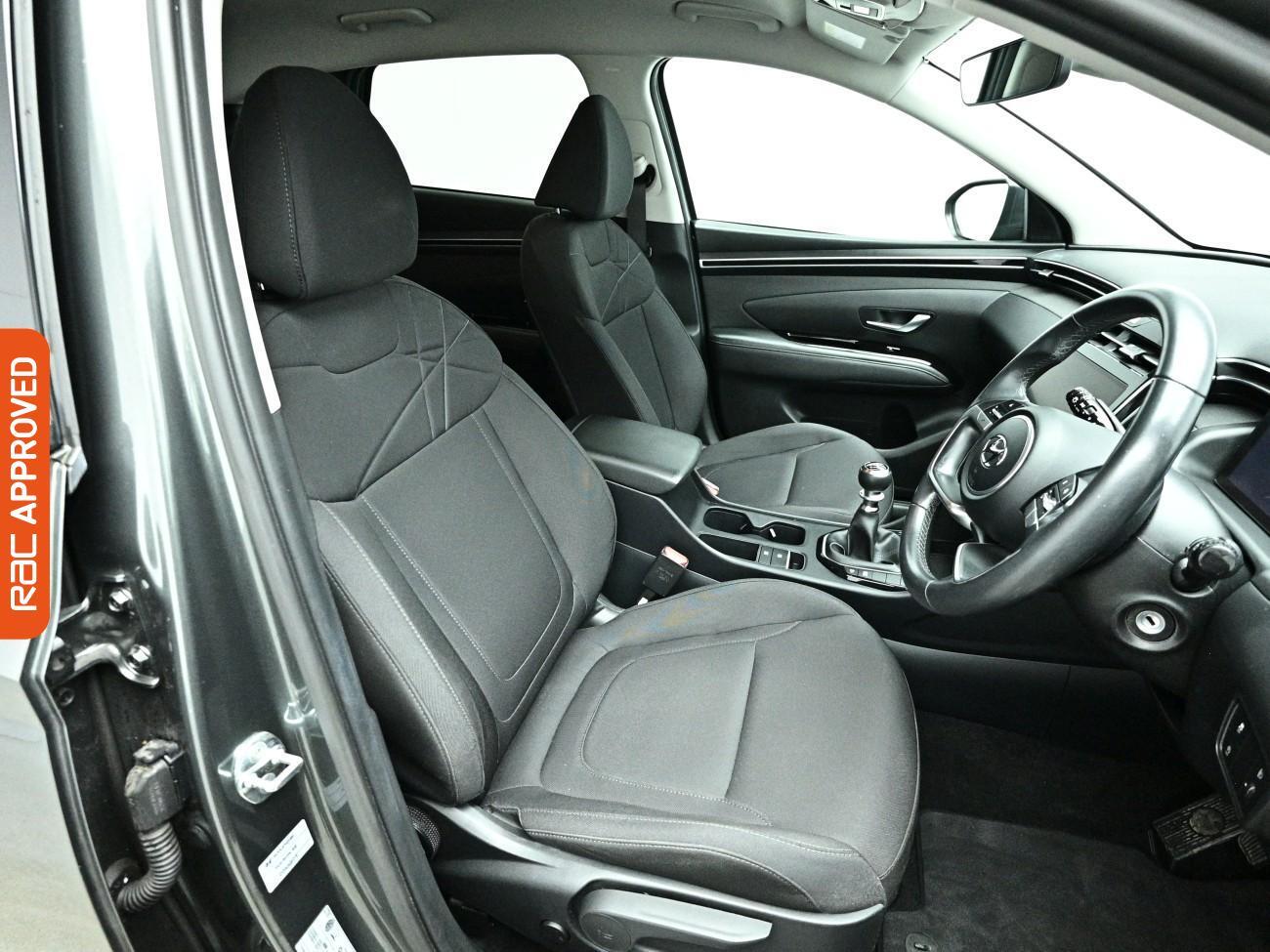 Hyundai Tucson view 12
