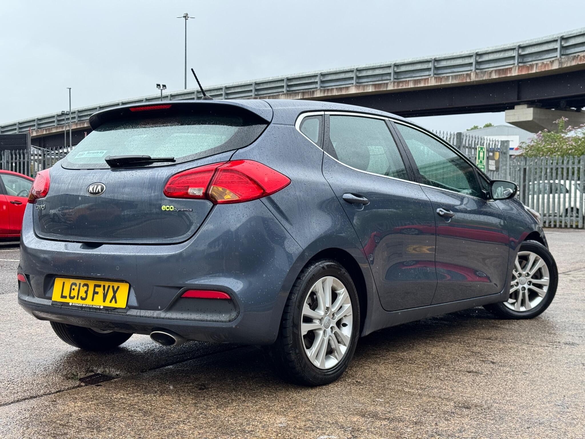 Kia Ceed view 19