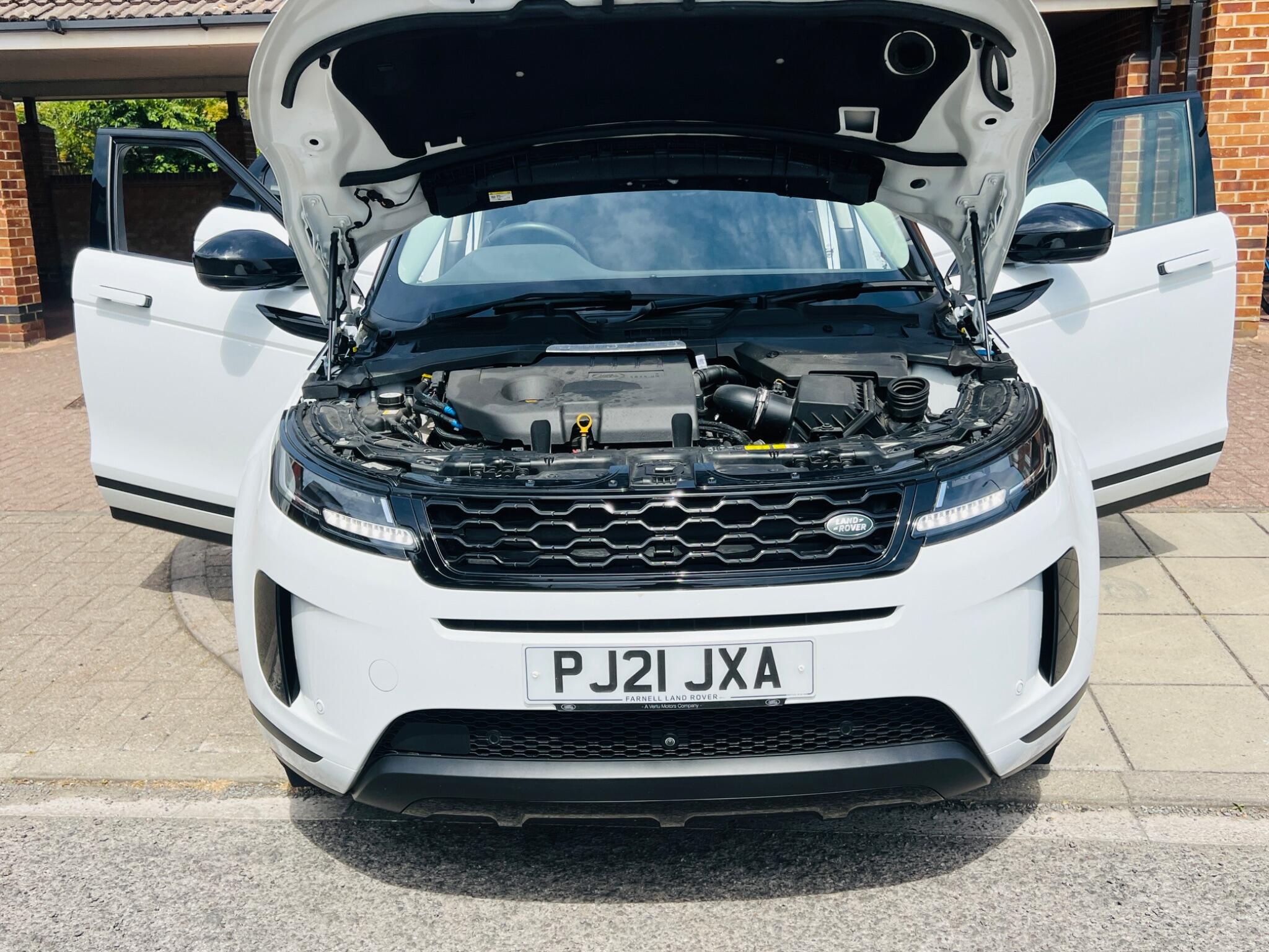 Land Rover Range Rover Evoque view 4