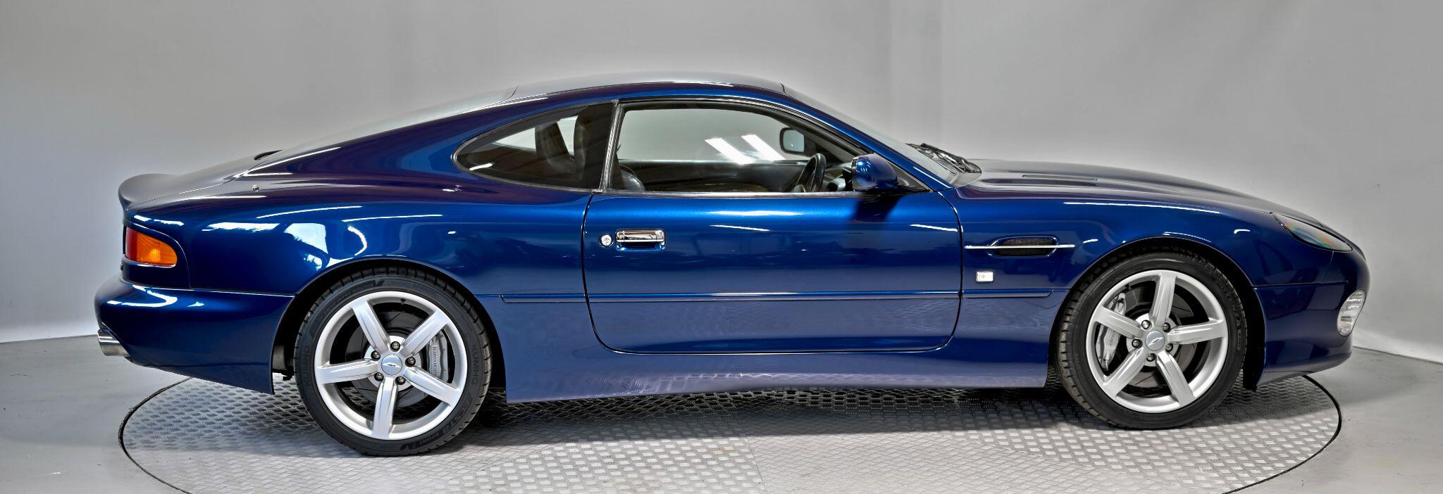 Aston Martin DB7 view 13