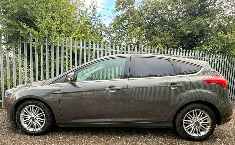 2017 Ford Focus image 45