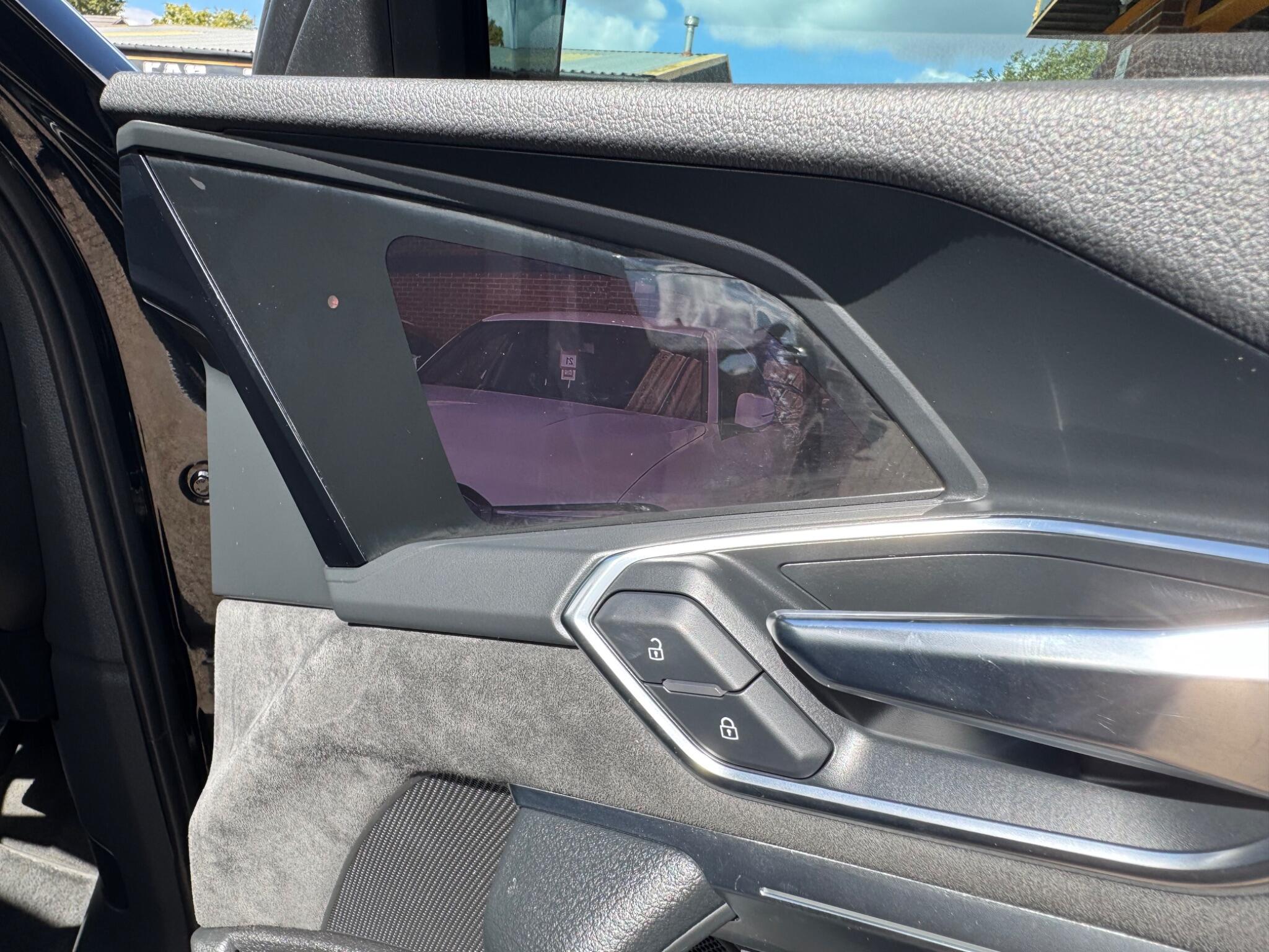Audi E-Tron view 18