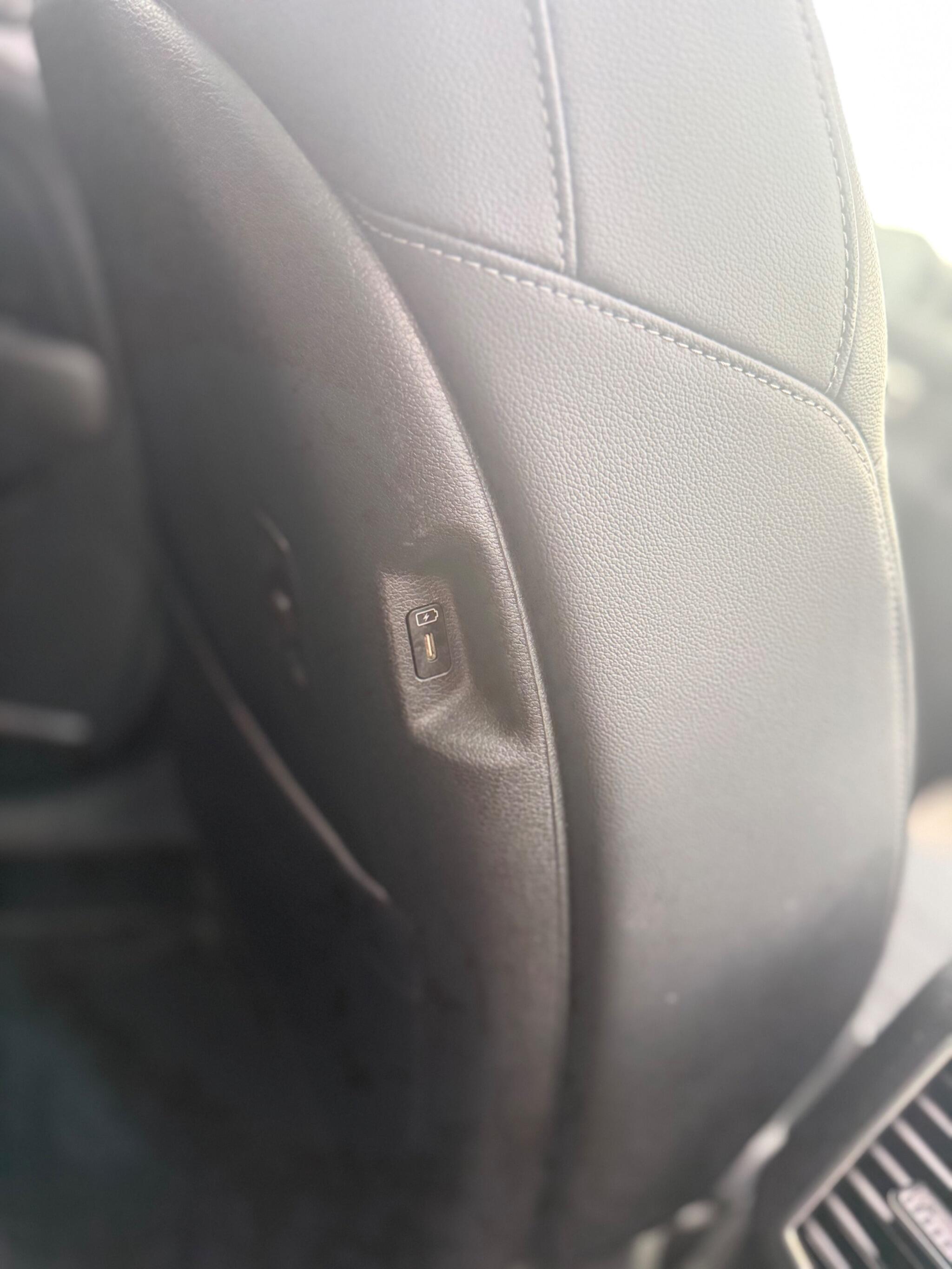 Kia Sportage view 18
