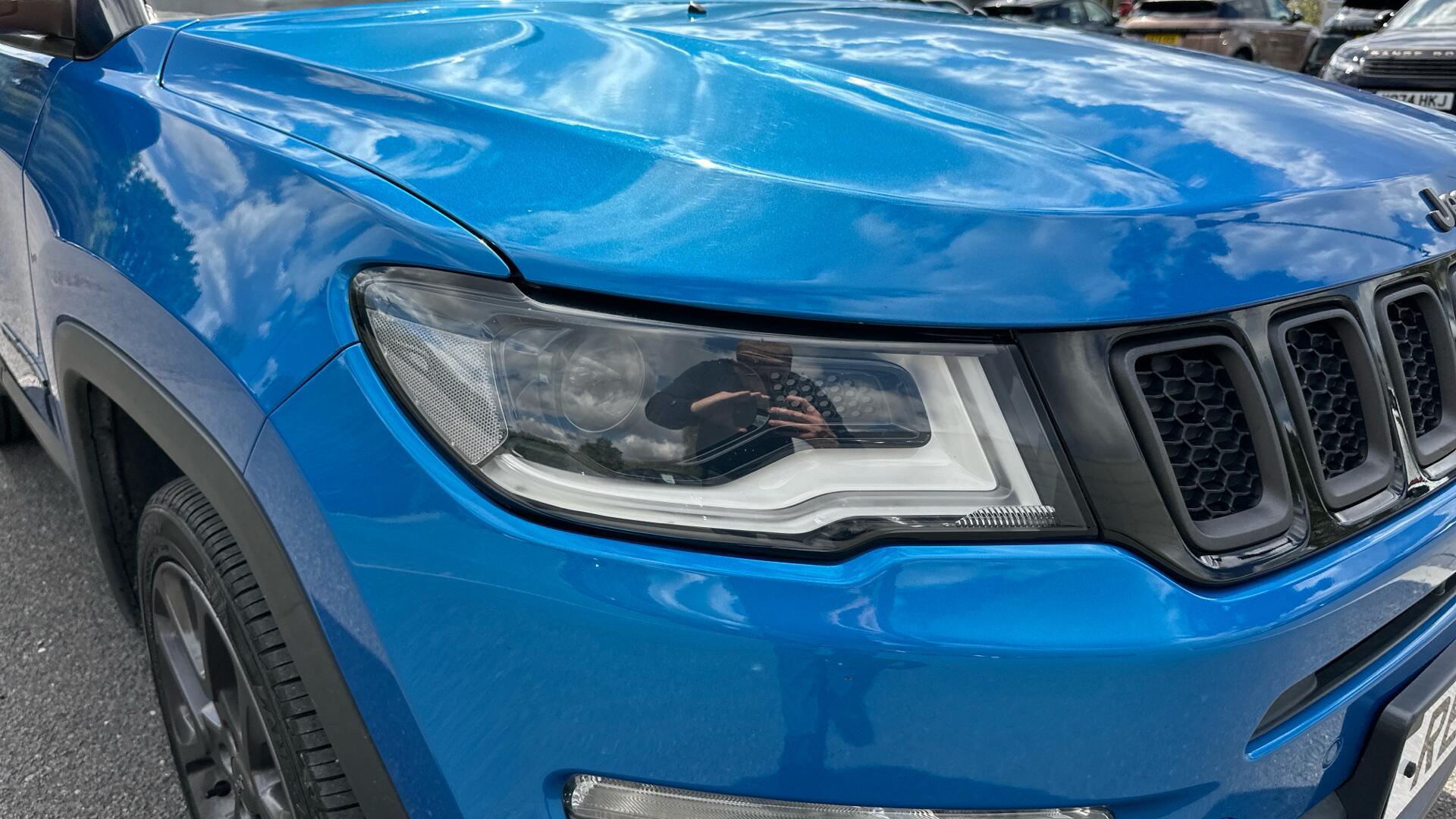 Jeep Compass view 17
