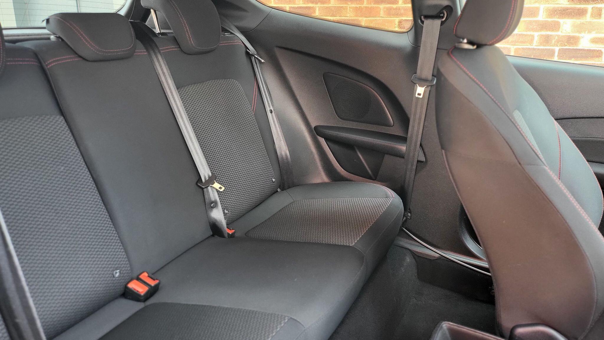 Ford Fiesta view 17