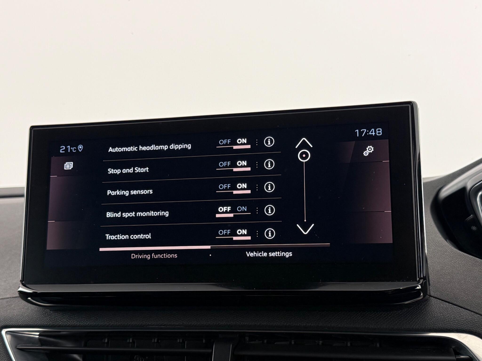 Peugeot 5008 view 23