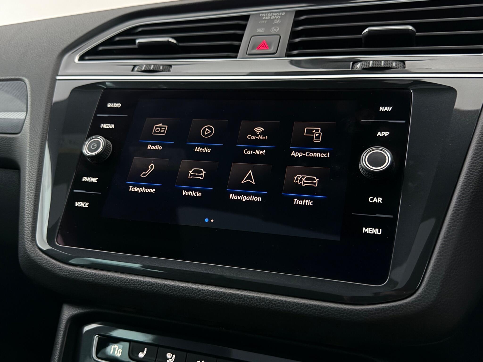 Volkswagen Tiguan view 25