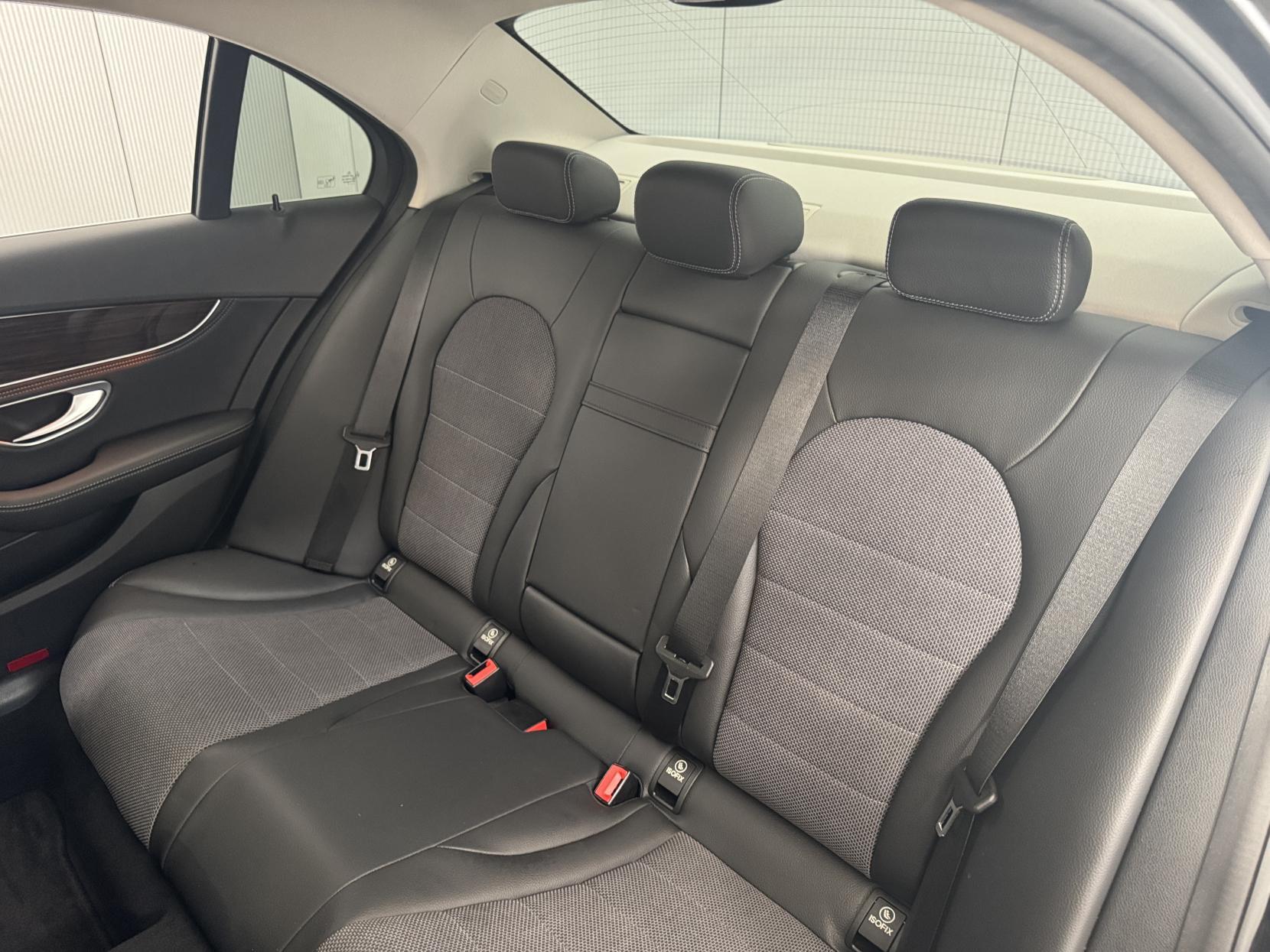 Mercedes-Benz C Class view 42