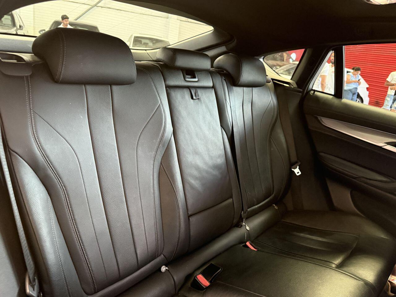 BMW X6 view 62