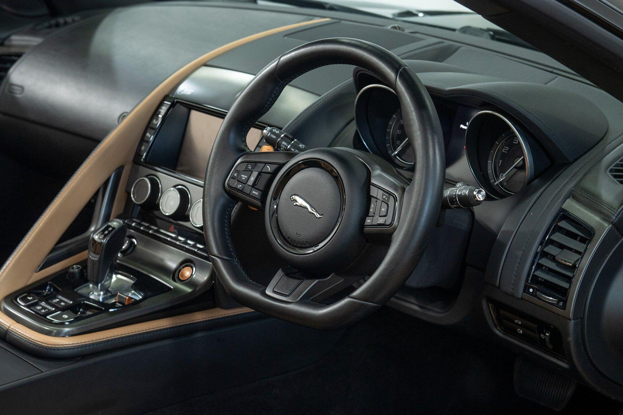 Jaguar F-Type view 12
