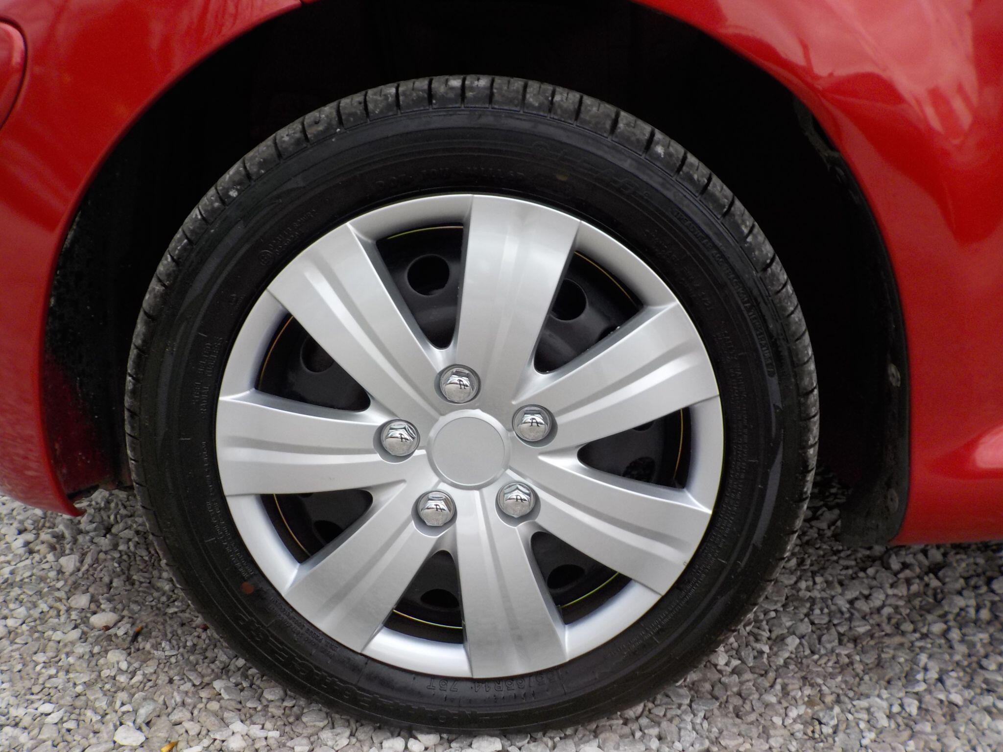 Toyota AYGO 1.0 VVT-i Ice MultiMode Euro 5 5dr