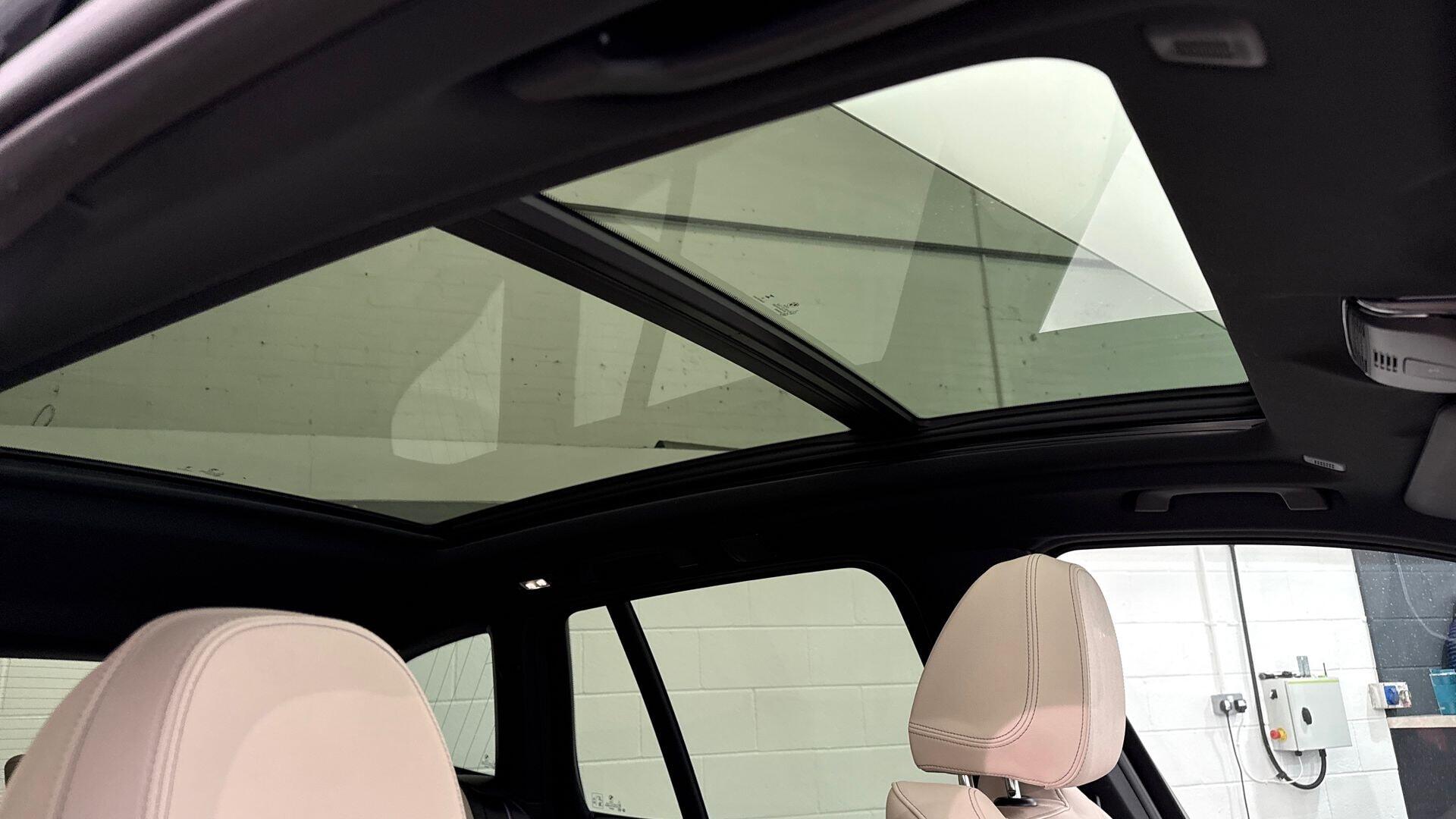 BMW Ix3 view 21