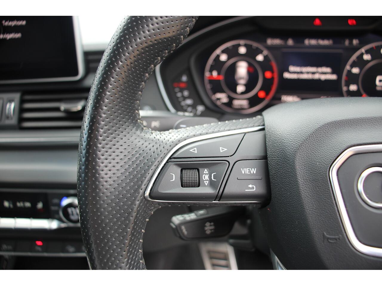 Audi Q5 view 30